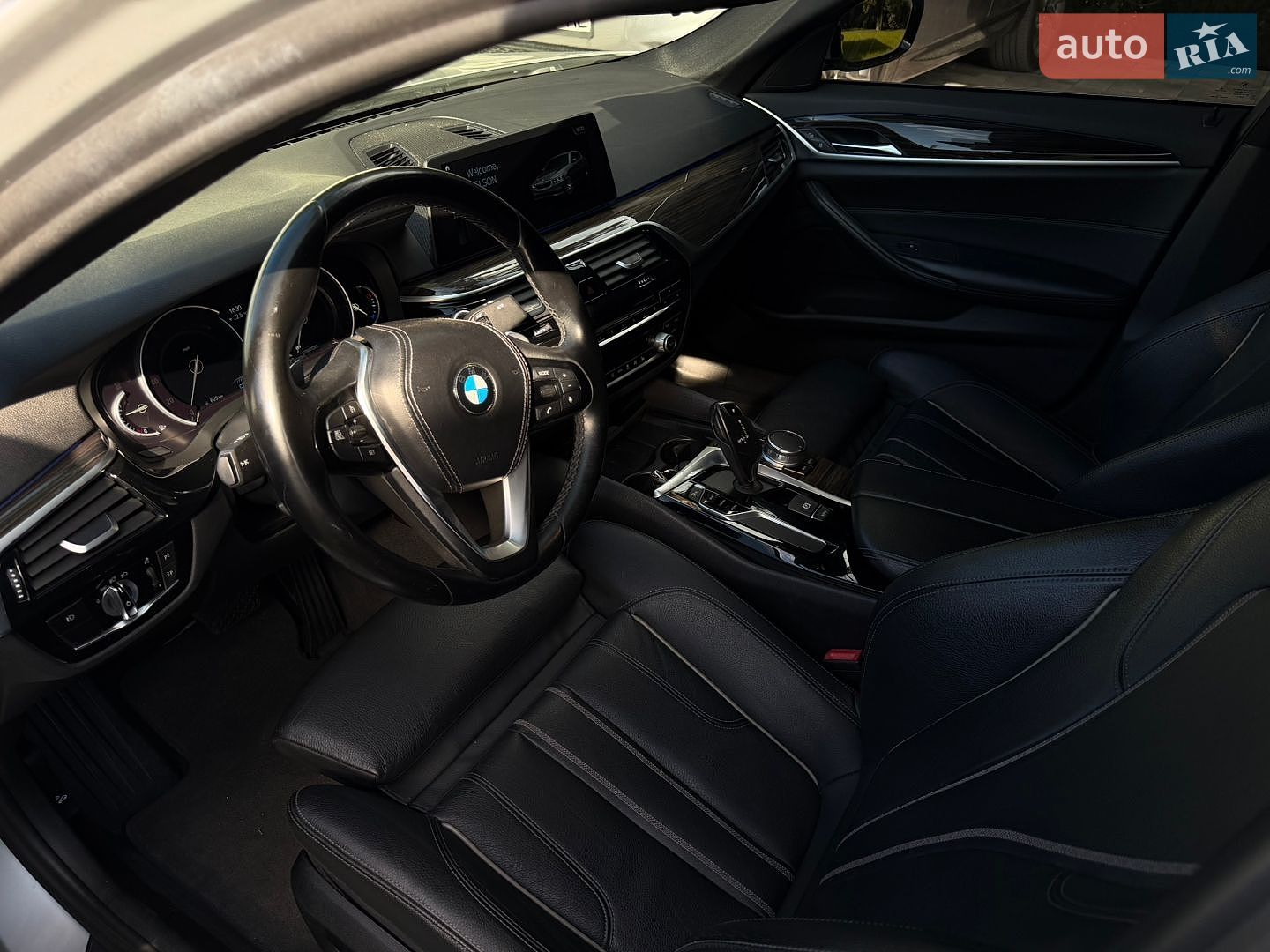 BMW 5 Series 2017 VIN WBAJA5C30HG898006 фото оголошення 30 з 33