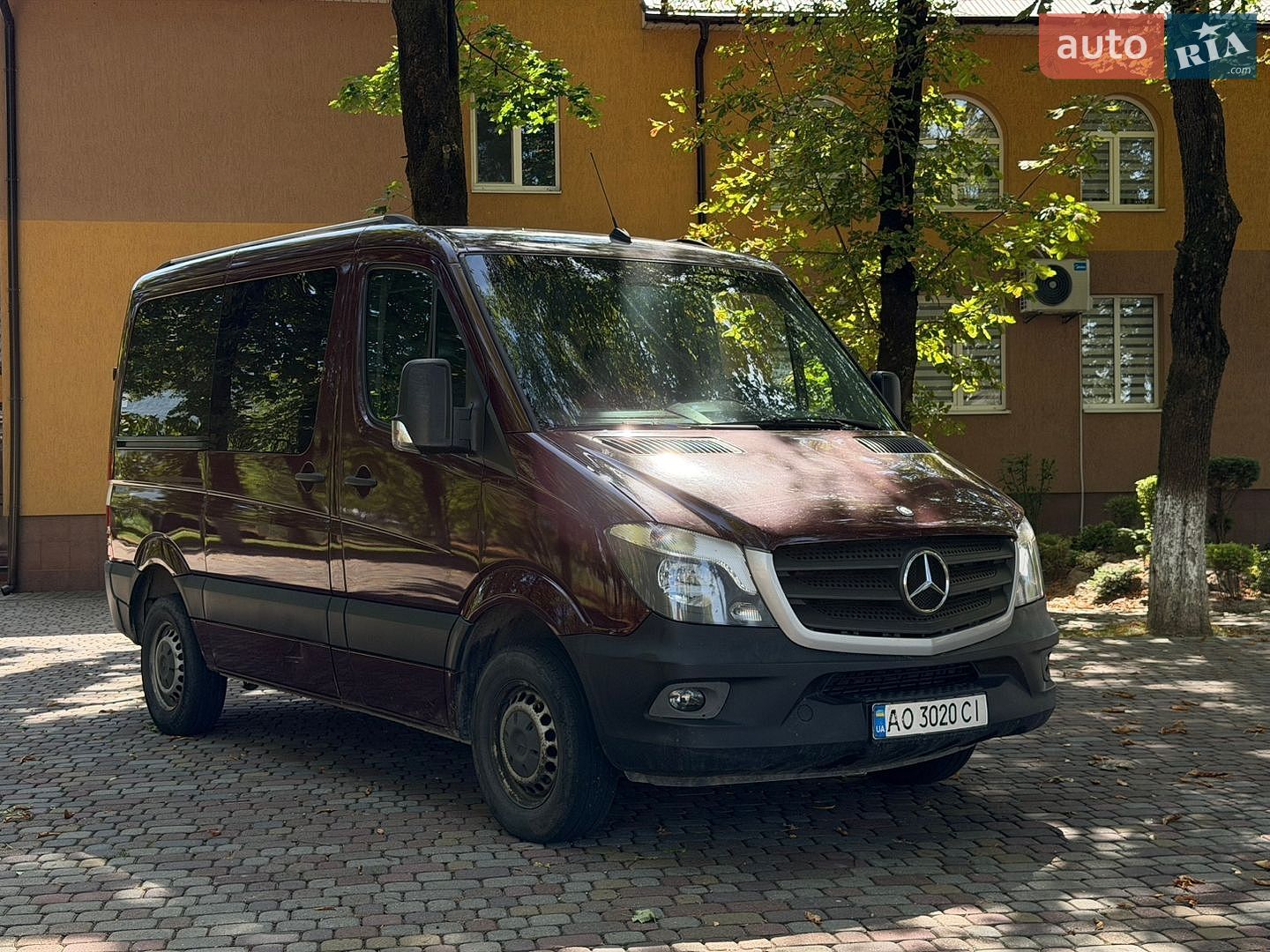Mercedes-Benz Sprinter 2015 VIN WDB9066111S946208 фото оголошення 2 з 24