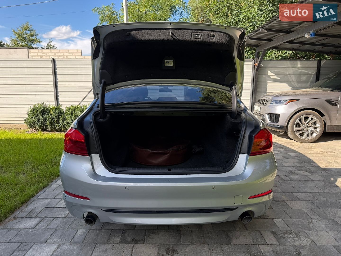 BMW 5 Series 2017 VIN WBAJA5C30HG898006 фото оголошення 19 з 33
