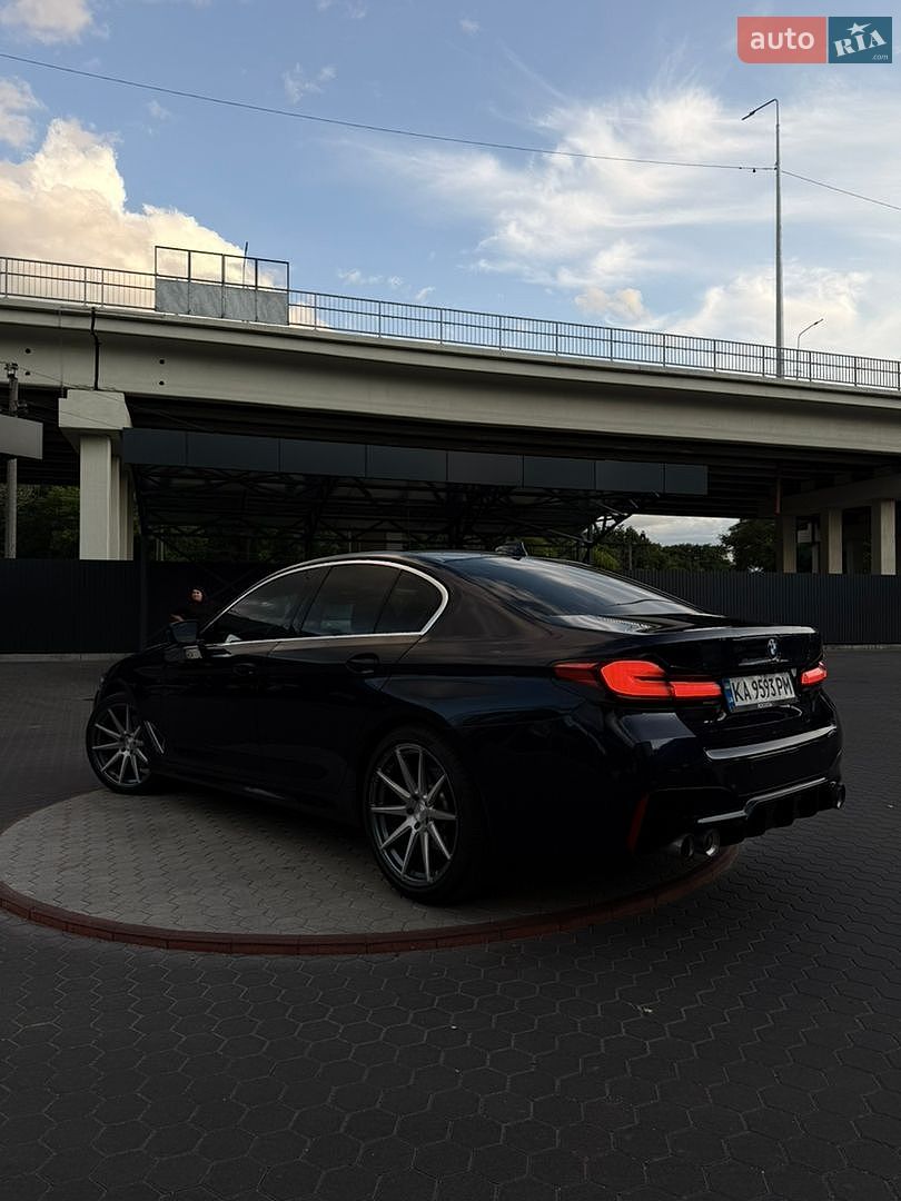 BMW 5 Series 2019 VIN WBAJR3C01LCD61215 фото оголошення 5 з 23