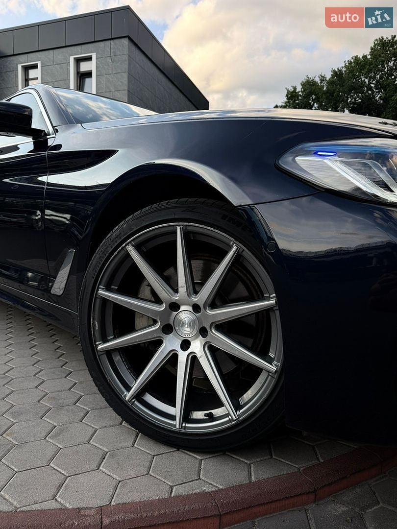 BMW 5 Series 2019 VIN WBAJR3C01LCD61215 фото оголошення 14 з 23