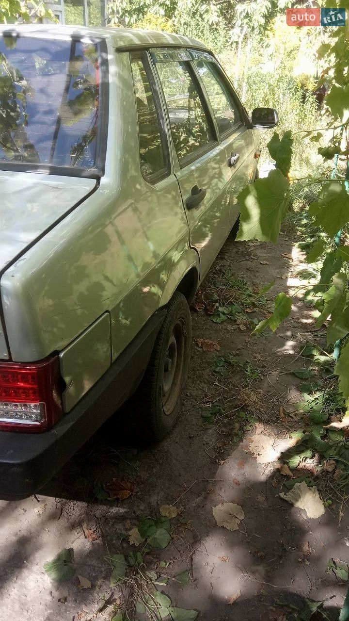 ВАЗ / Lada 21099 1998 VIN XTA210990X2583979 фото оголошення 2 з 6
