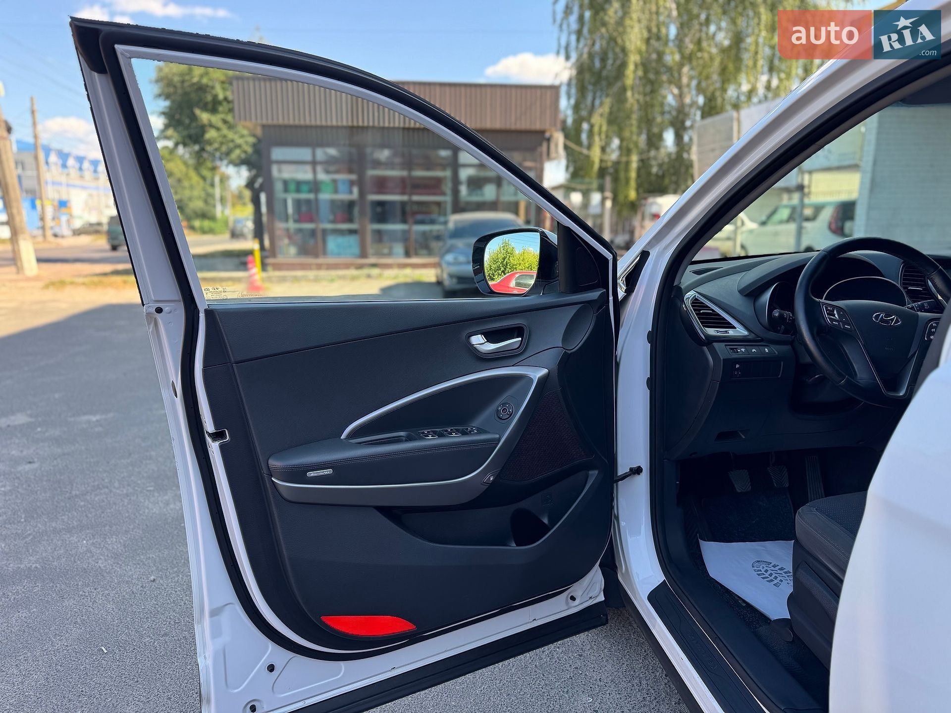 Hyundai Santa FE 2013 VIN KMHST81UAEU231967 фото оголошення 13 з 121