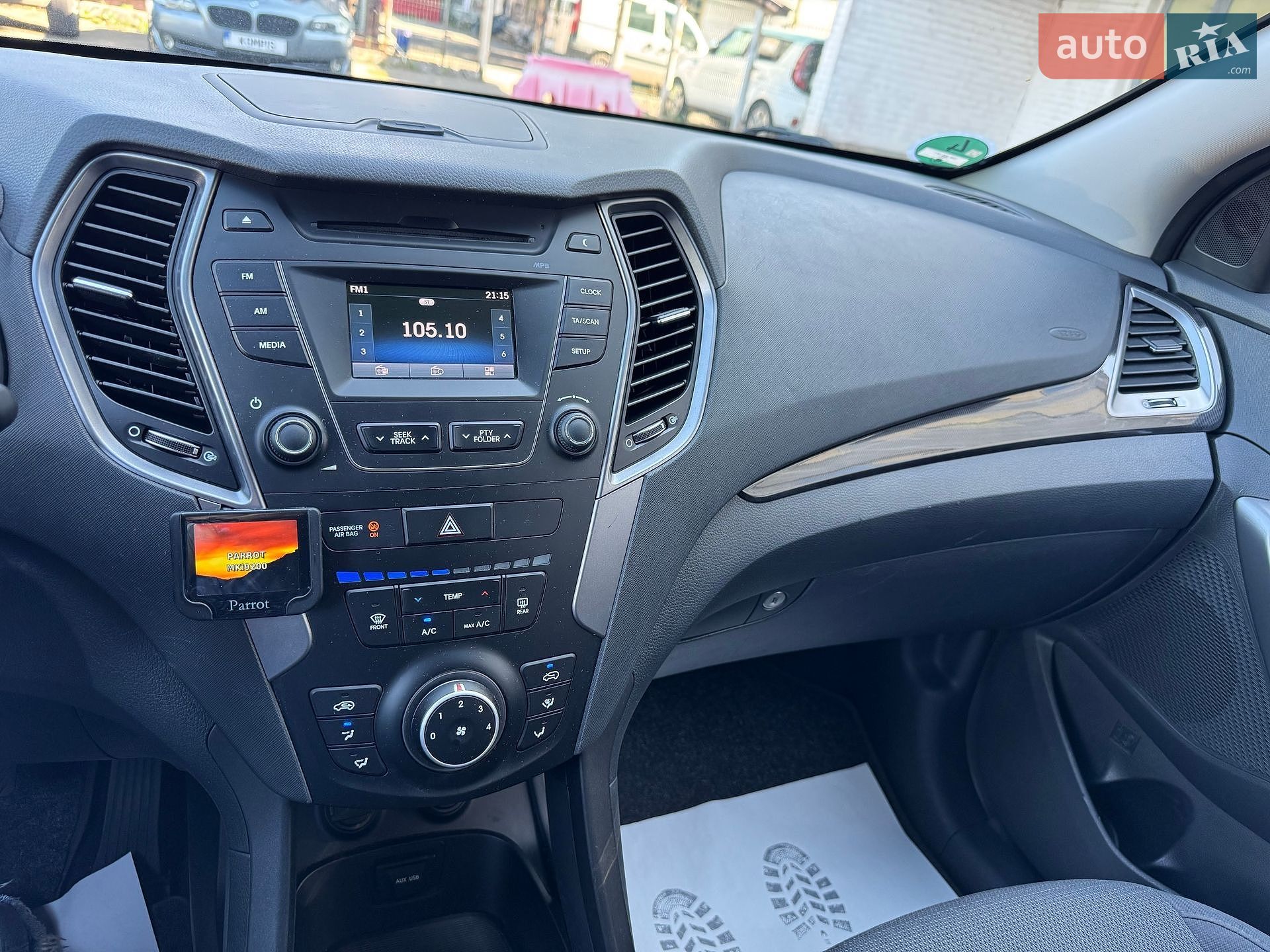 Hyundai Santa FE 2013 VIN KMHST81UAEU231967 фото оголошення 21 з 121