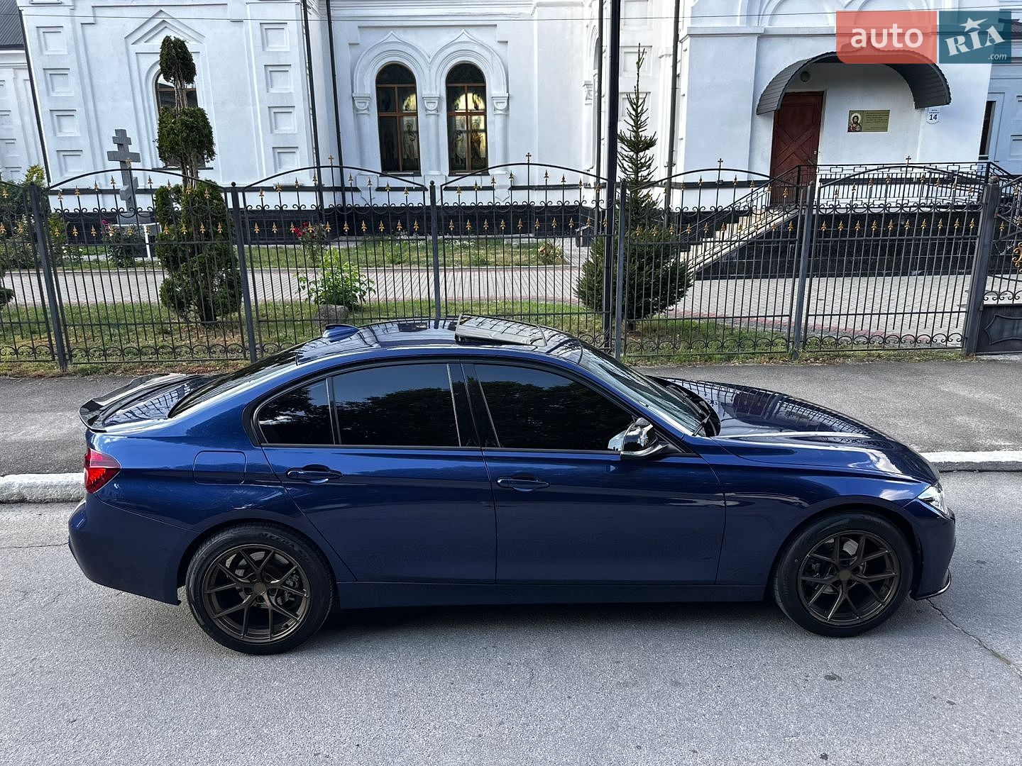 BMW 3 Series 2015 VIN WBA8E7C52GK415434 фото оголошення 5 з 33