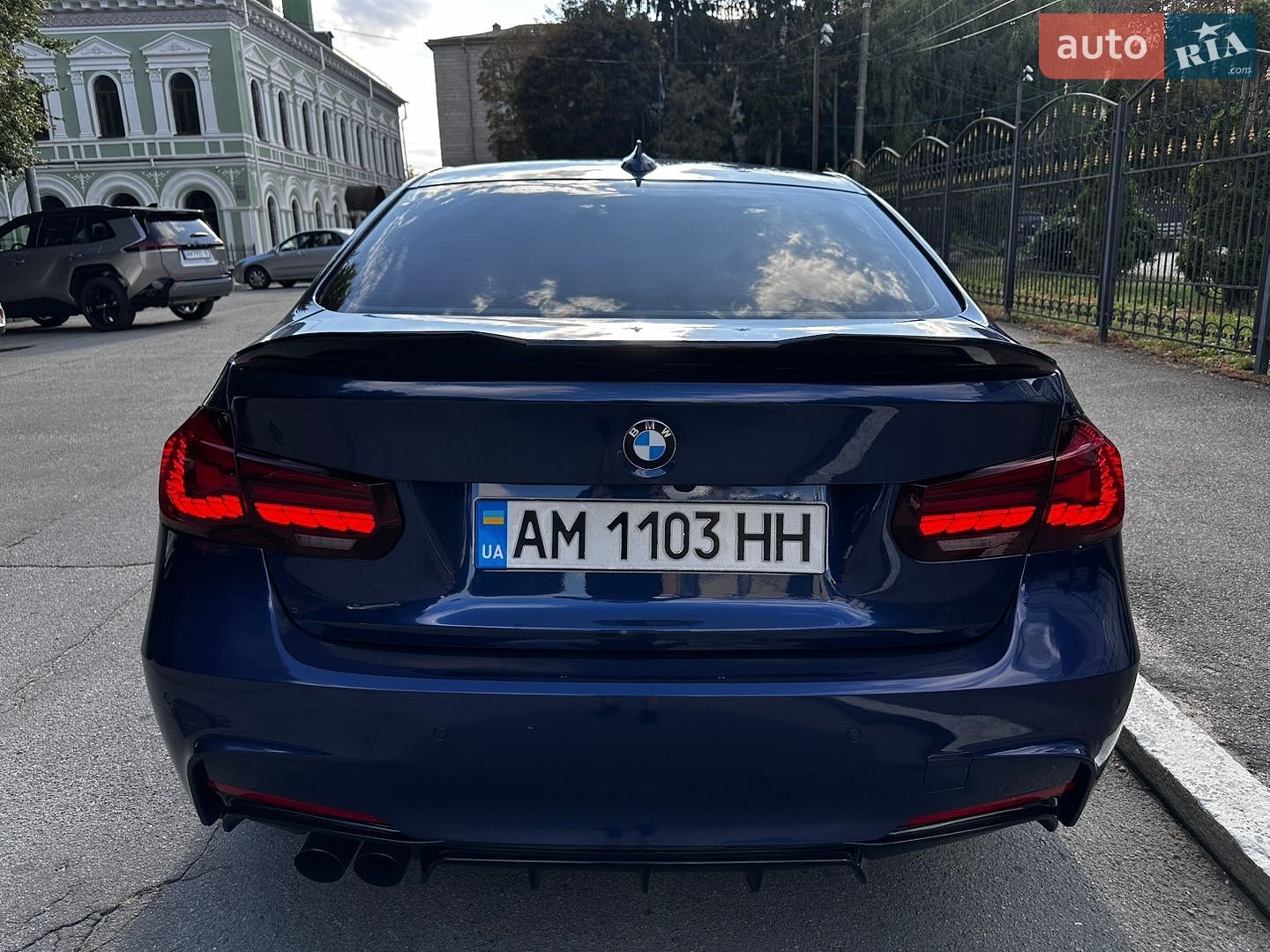 BMW 3 Series 2015 VIN WBA8E7C52GK415434 фото оголошення 9 з 33
