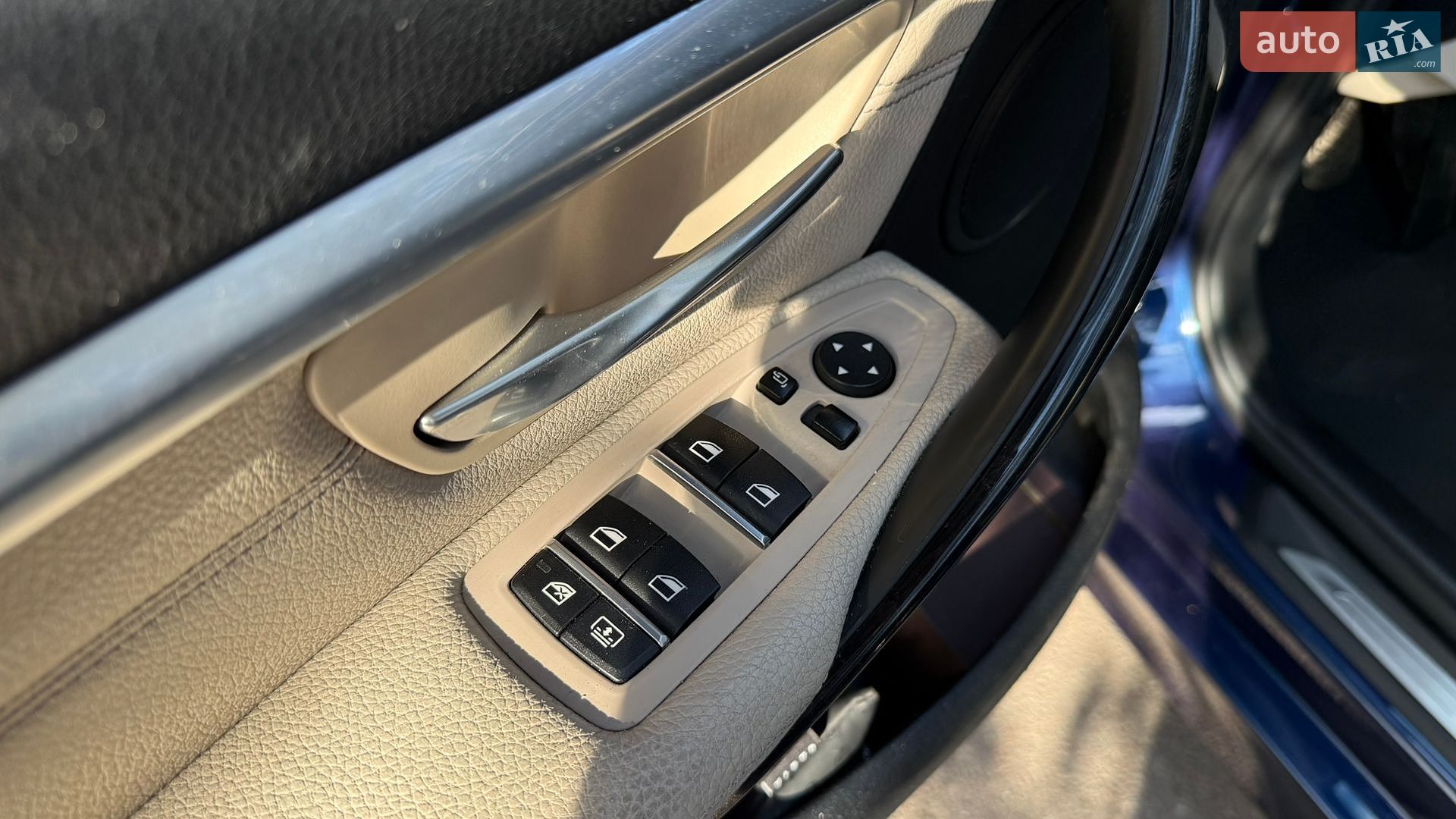 BMW 3 Series 2015 VIN WBA8E7C52GK415434 фото оголошення 16 з 33