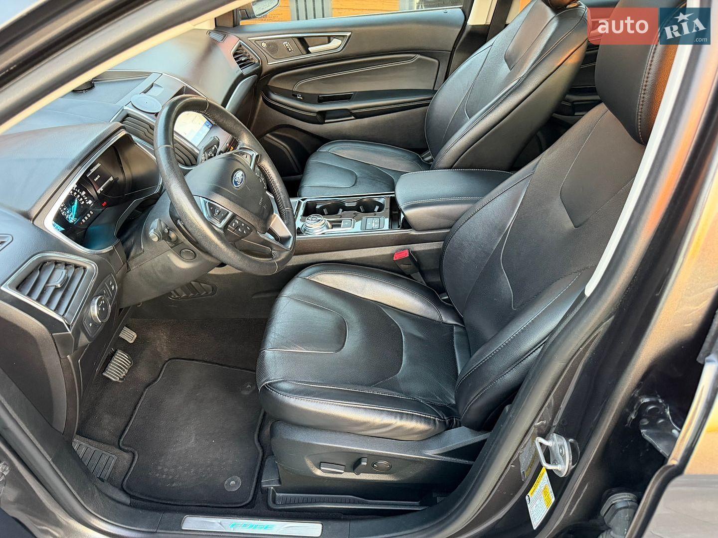 Ford Edge 2020 VIN 2FMPK4K98LBA77242 фото оголошення 38 з 85