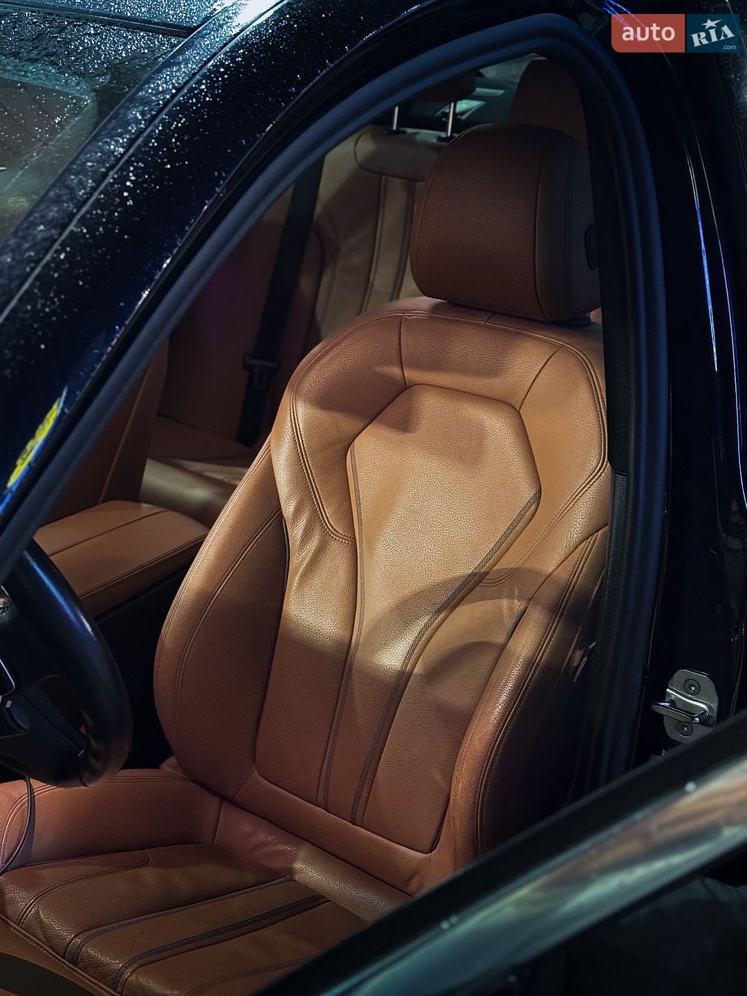 BMW 5 Series 2019 VIN WBAJR3C01LCD61215 фото оголошення 22 з 23