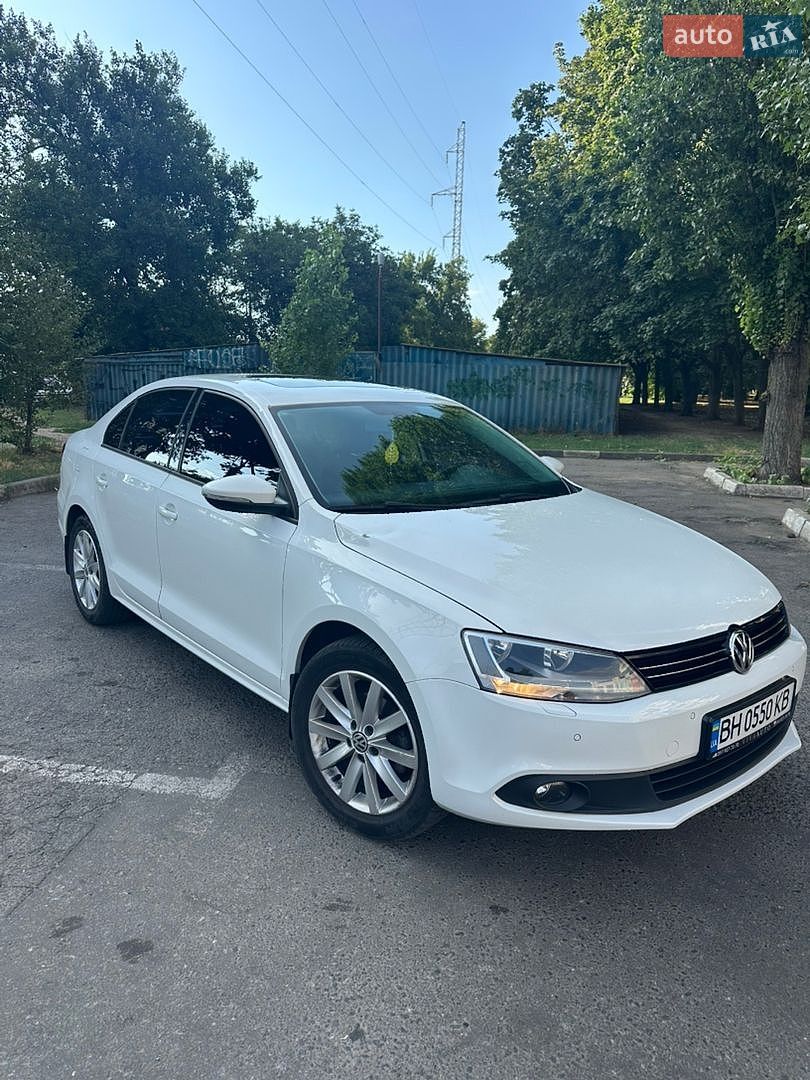 Volkswagen Jetta 2014 VIN WVWZZZ16ZEM035340 фото оголошення 3 з 11