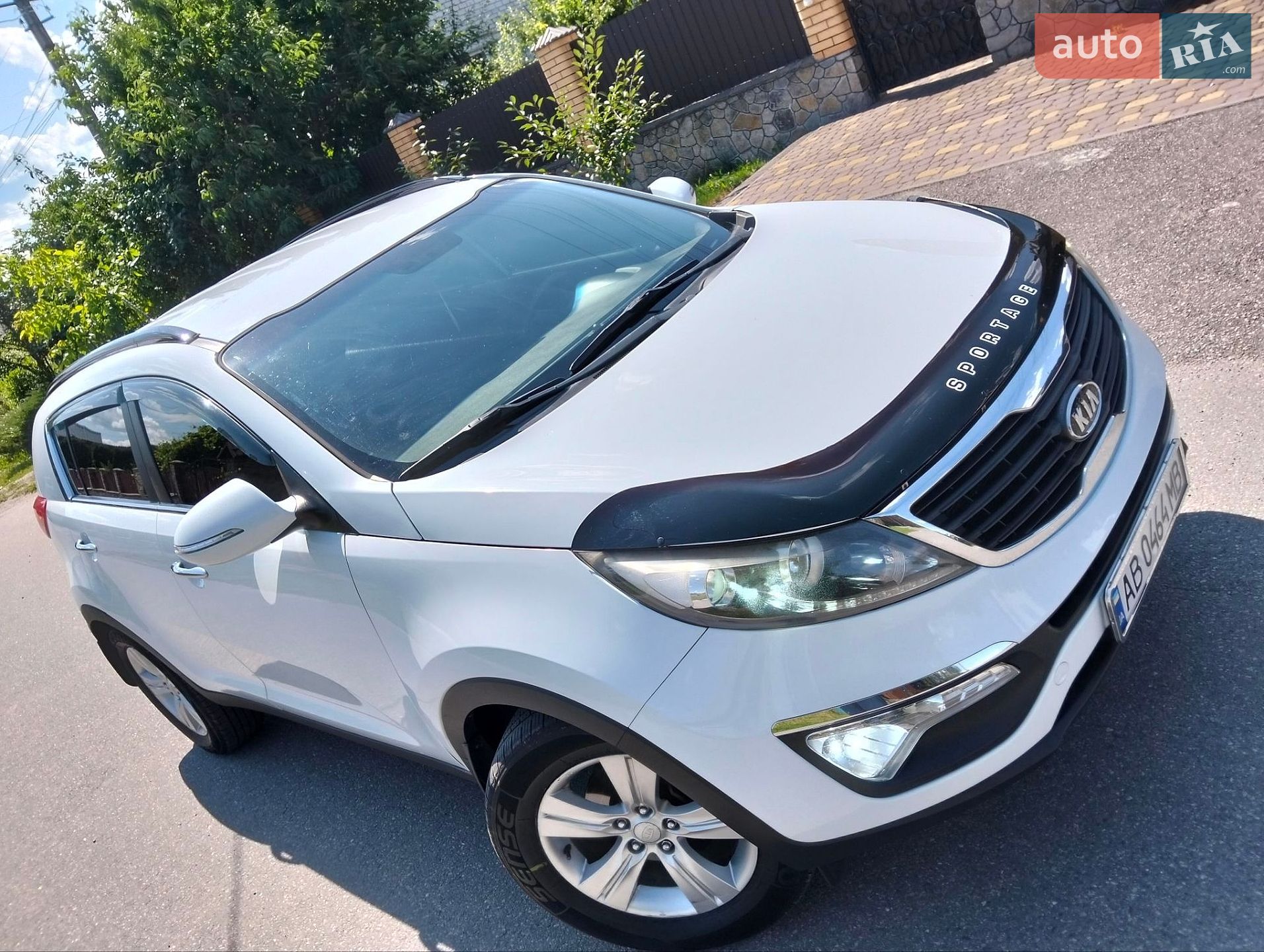 Kia Sportage 2011 VIN U5YPC815ABL045249 фото оголошення 2 з 24