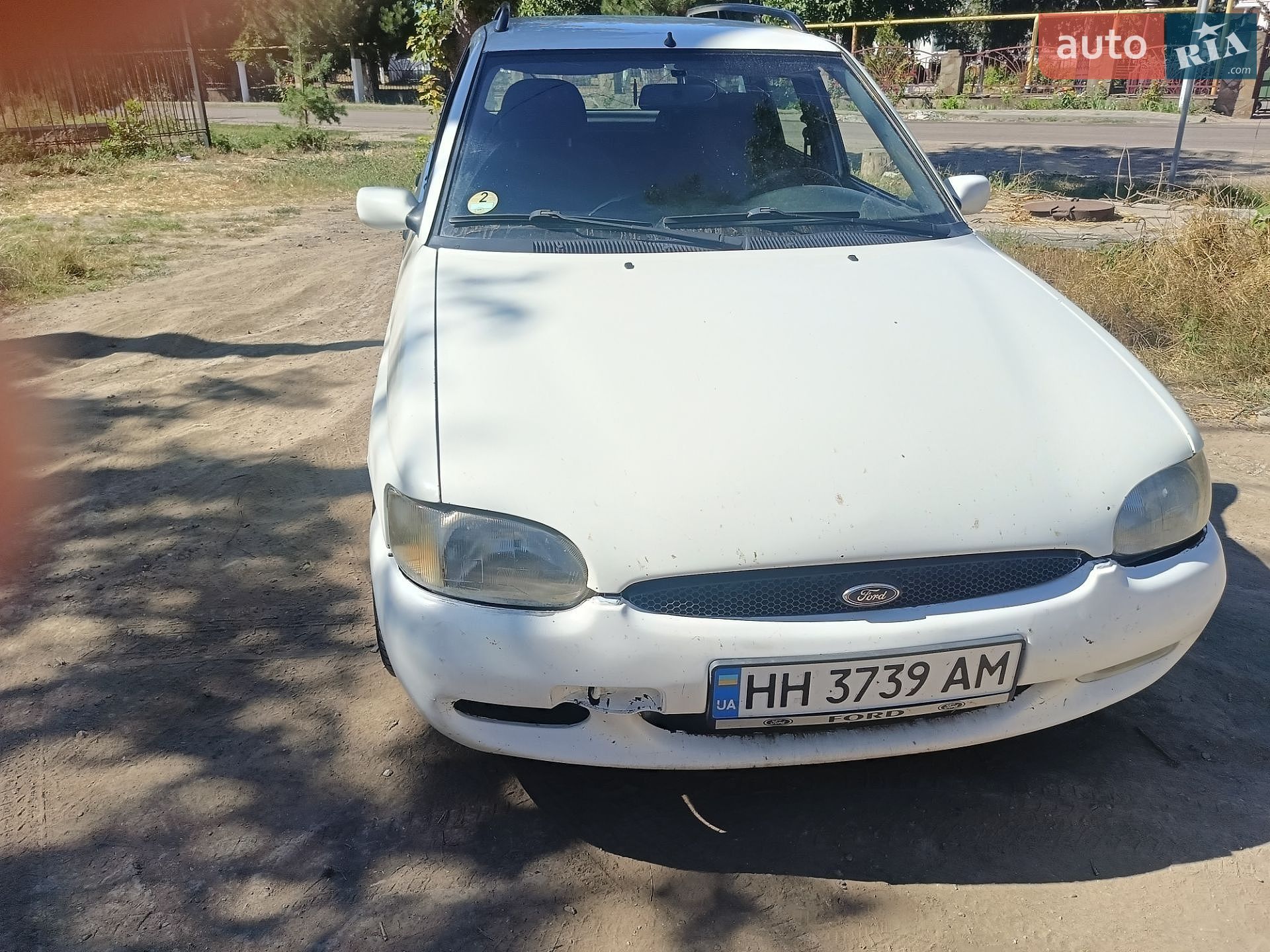 Ford Escort 1998 VIN WF0NXXGCANWM54568 фото оголошення 2 з 5