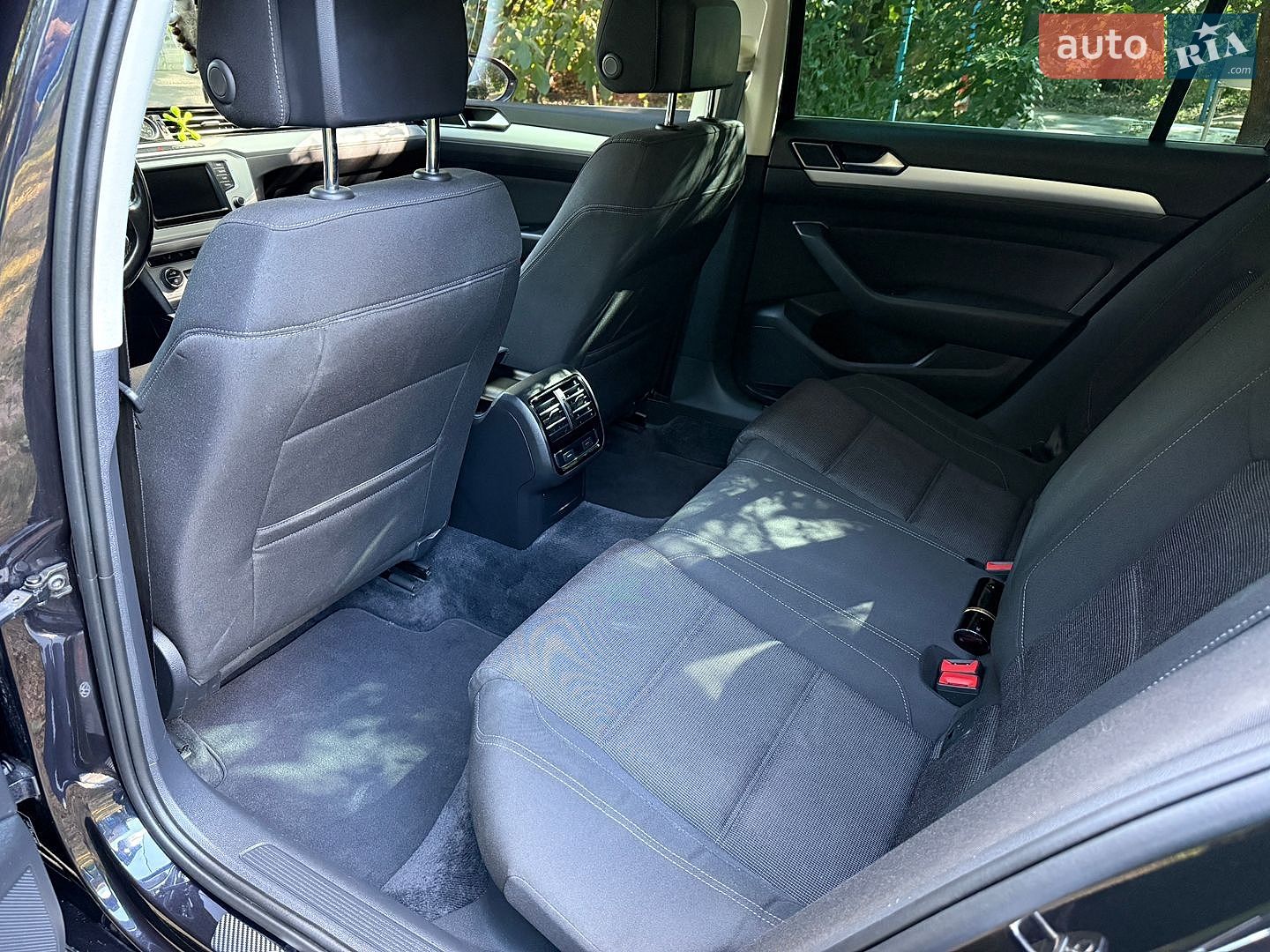Volkswagen Passat 2016 VIN WVWZZZ3CZHE056933 фото оголошення 20 з 29