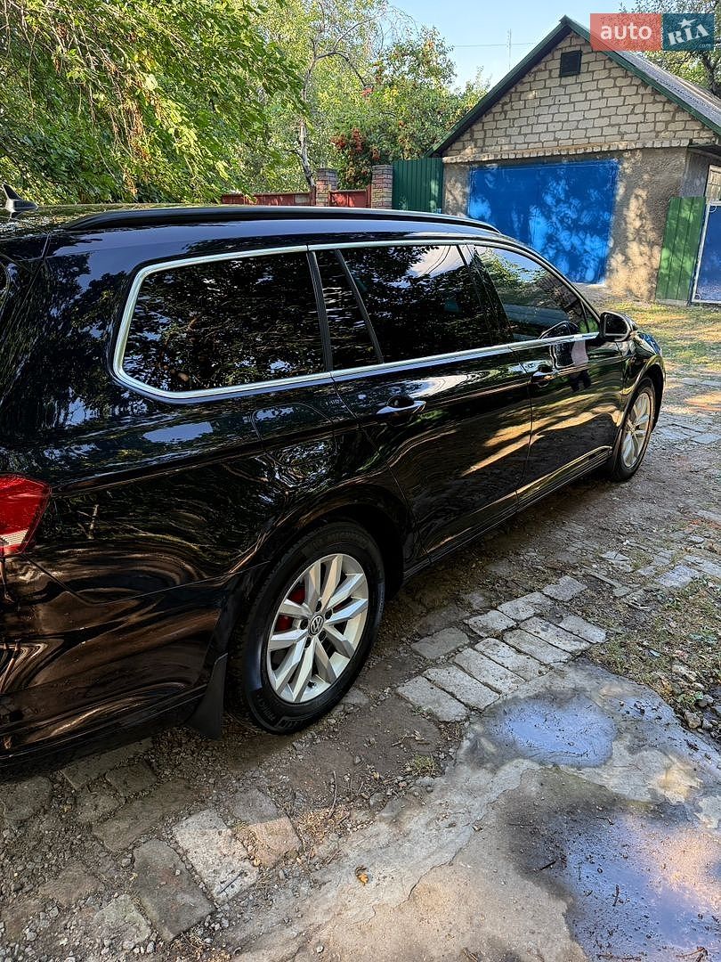 Volkswagen Passat 2016 VIN WVWZZZ3CZHE056933 фото оголошення 3 з 29
