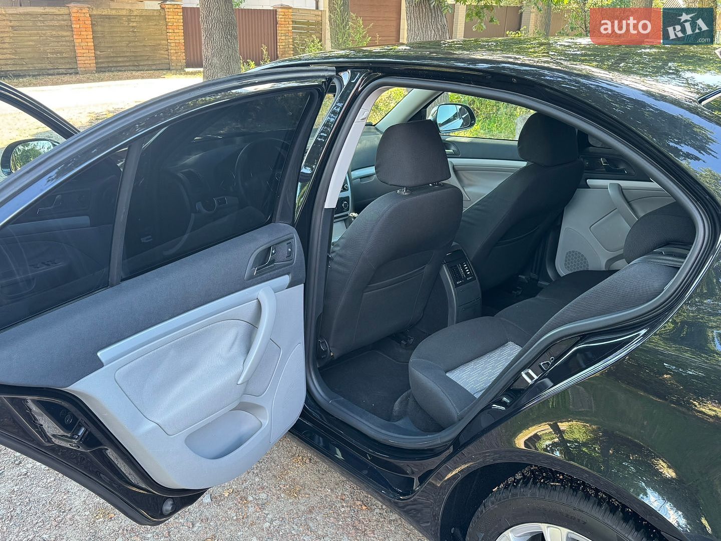 Skoda Octavia 2009 VIN TMBCK21Z4AC010949 фото оголошення 18 з 43