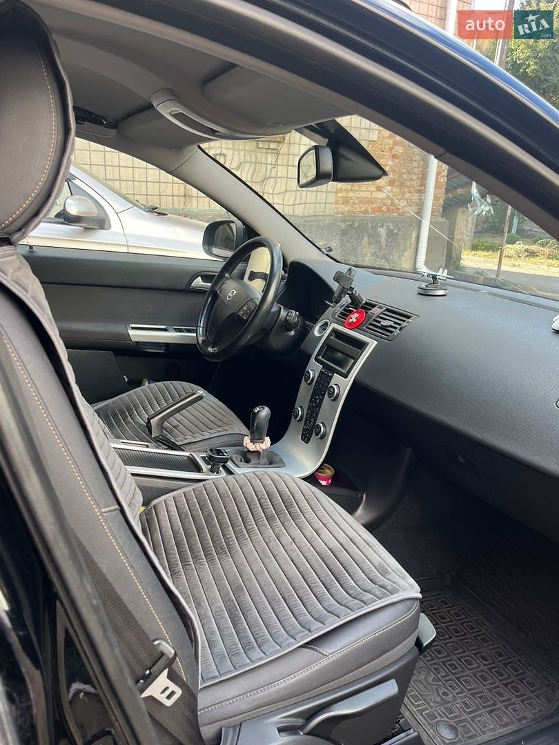 Volvo V50 2010 VIN YV1MW76F2A2565047 фото оголошення 5 з 8