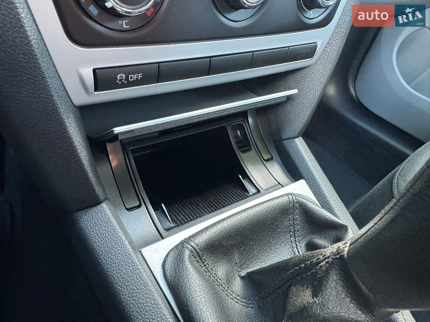 Skoda Octavia 2009 VIN TMBCK21Z4AC010949 фото оголошення 26 з 43