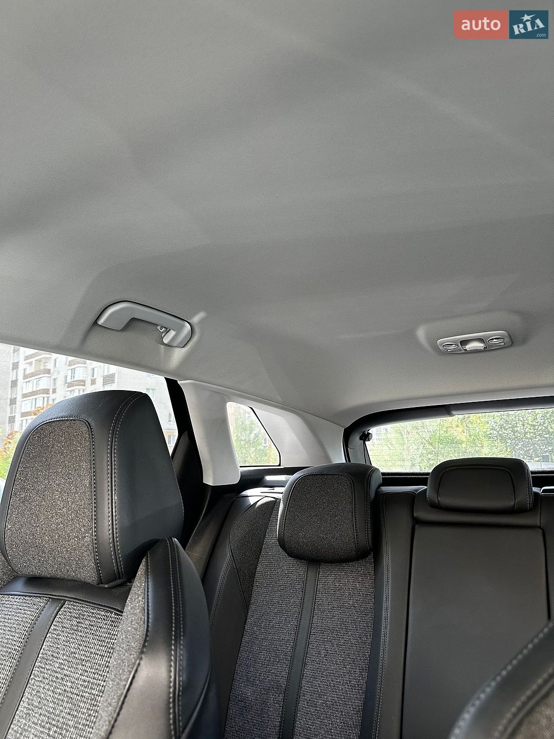 Peugeot 3008 2019 VIN VF3MCYHZRKS224010 фото оголошення 15 з 20