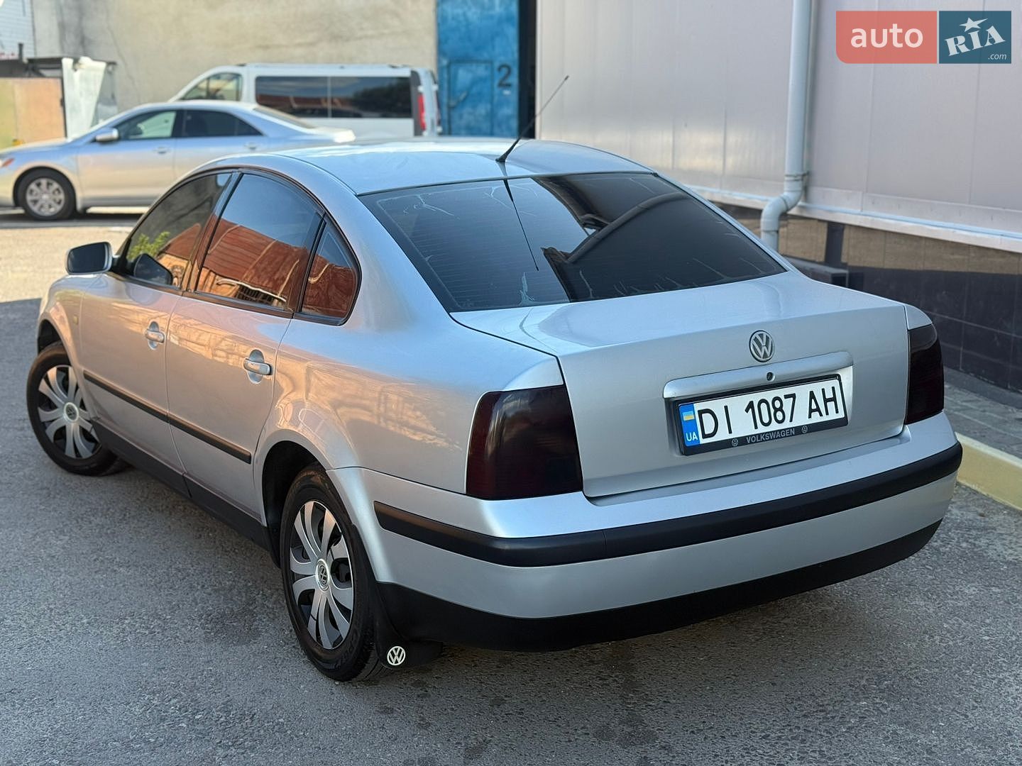 Volkswagen Passat 1999 VIN WVWZZZ3BZXX038593 фото оголошення 4 з 19
