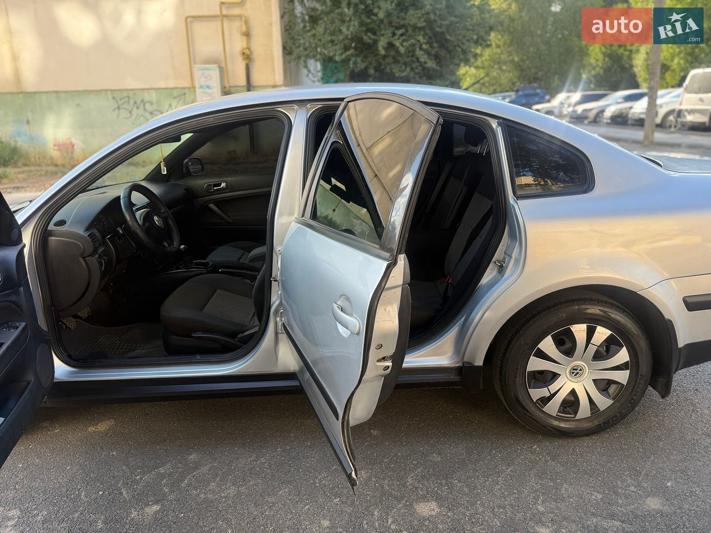 Volkswagen Passat 1999 VIN WVWZZZ3BZXX038593 фото оголошення 17 з 19