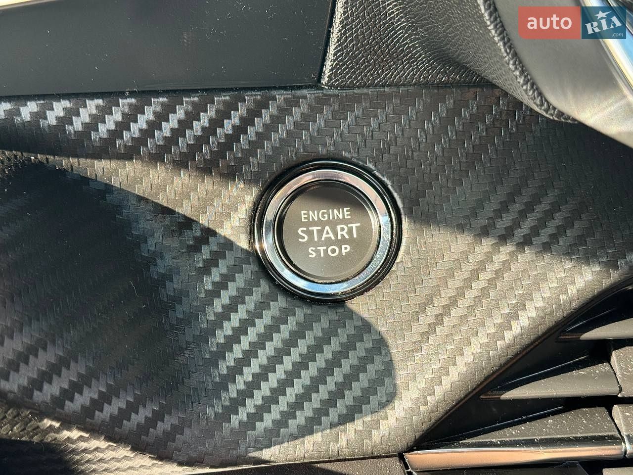Peugeot 208 2019 VIN VR3UPHNSSKT121753 фото оголошення 32 з 51