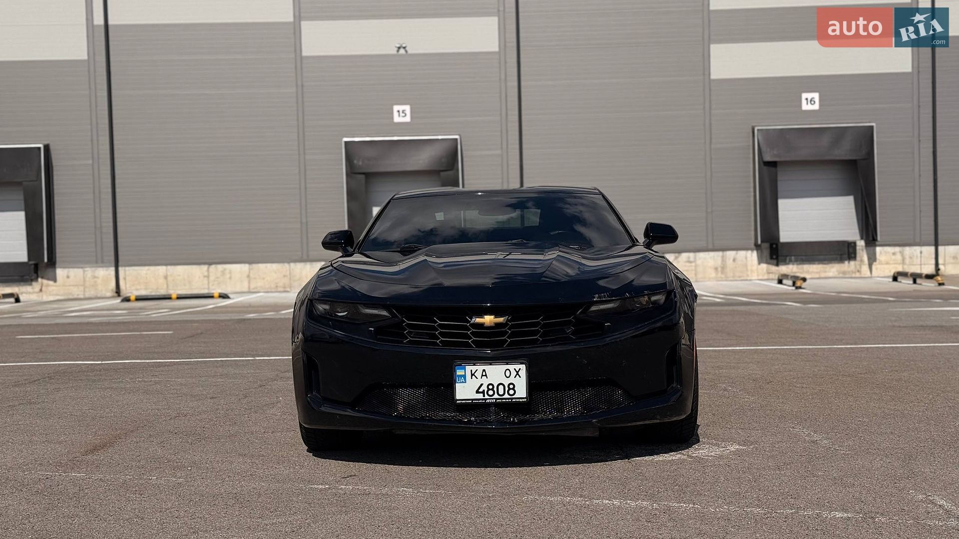 Chevrolet Camaro 2018 VIN 1G1FB1RX8K0108582 фото оголошення 2 з 32
