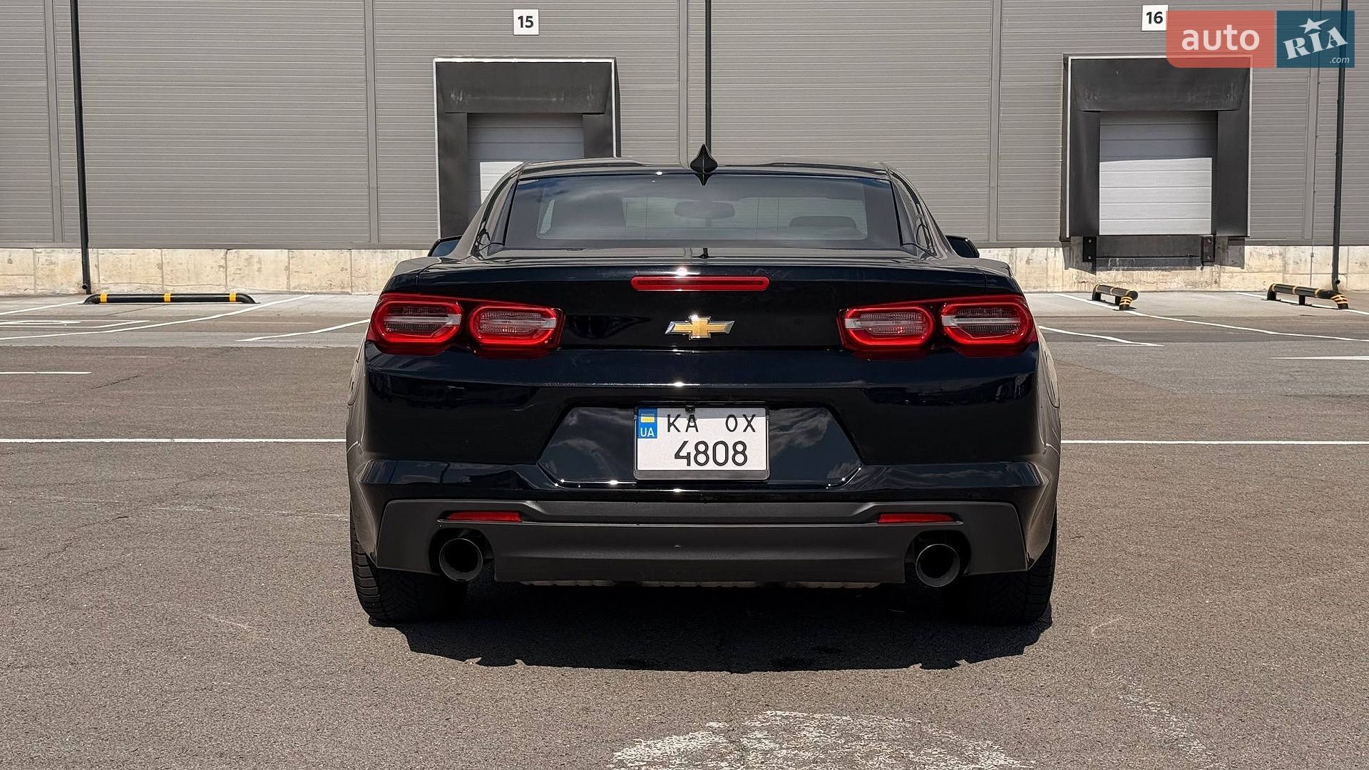 Chevrolet Camaro 2018 VIN 1G1FB1RX8K0108582 фото оголошення 12 з 32