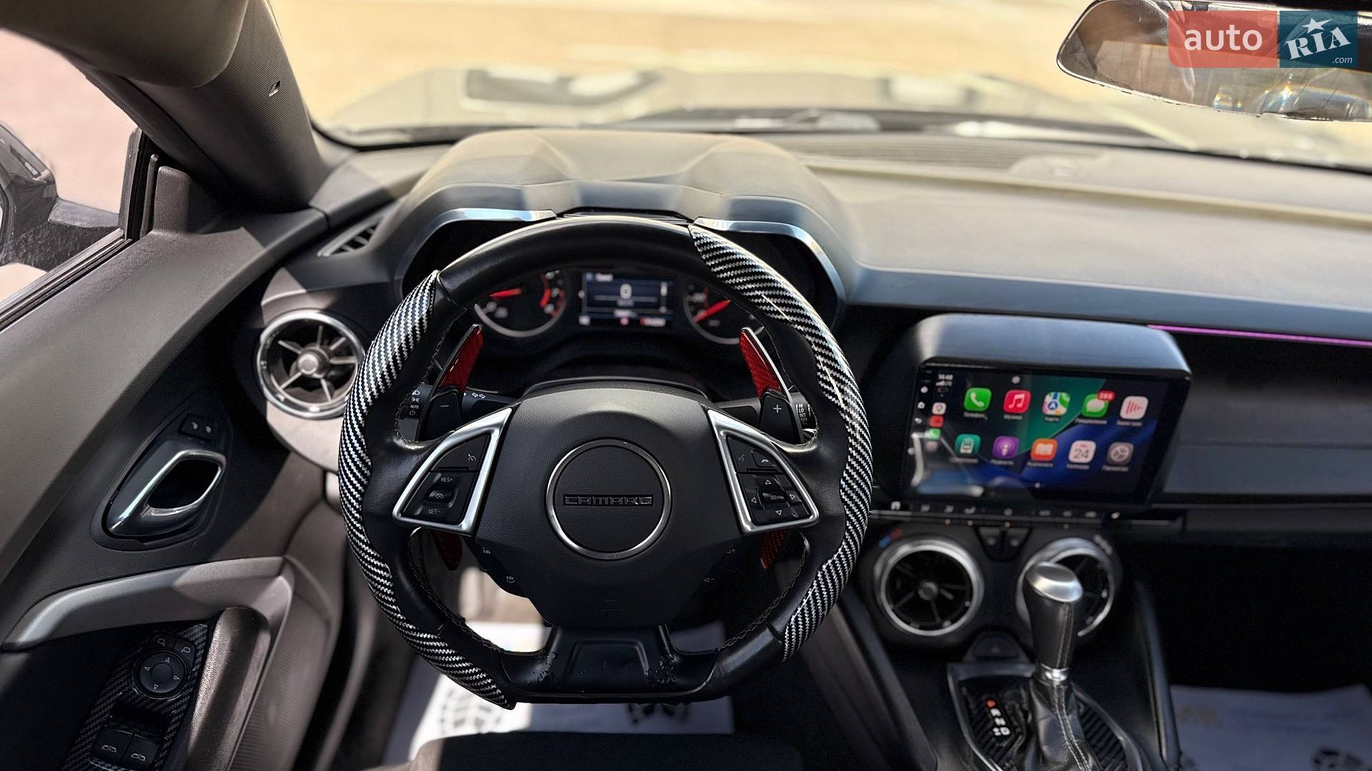Chevrolet Camaro 2018 VIN 1G1FB1RX8K0108582 фото оголошення 15 з 32