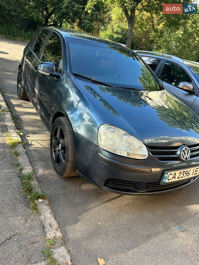 Volkswagen Golf 2005 VIN WVWZZZ1KZ5P069073 фото оголошення 2 з 11