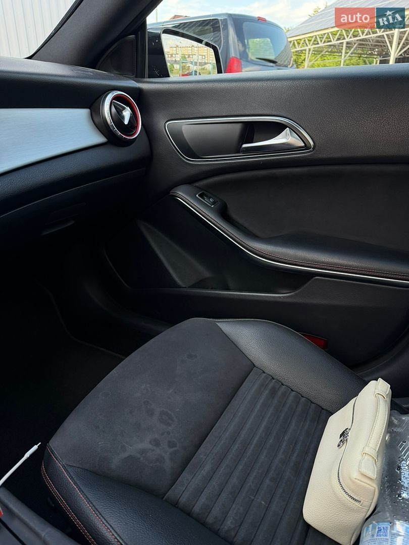 Mercedes-Benz CLA-Class 2013 VIN WDD1173031N003689 фото оголошення 22 з 24