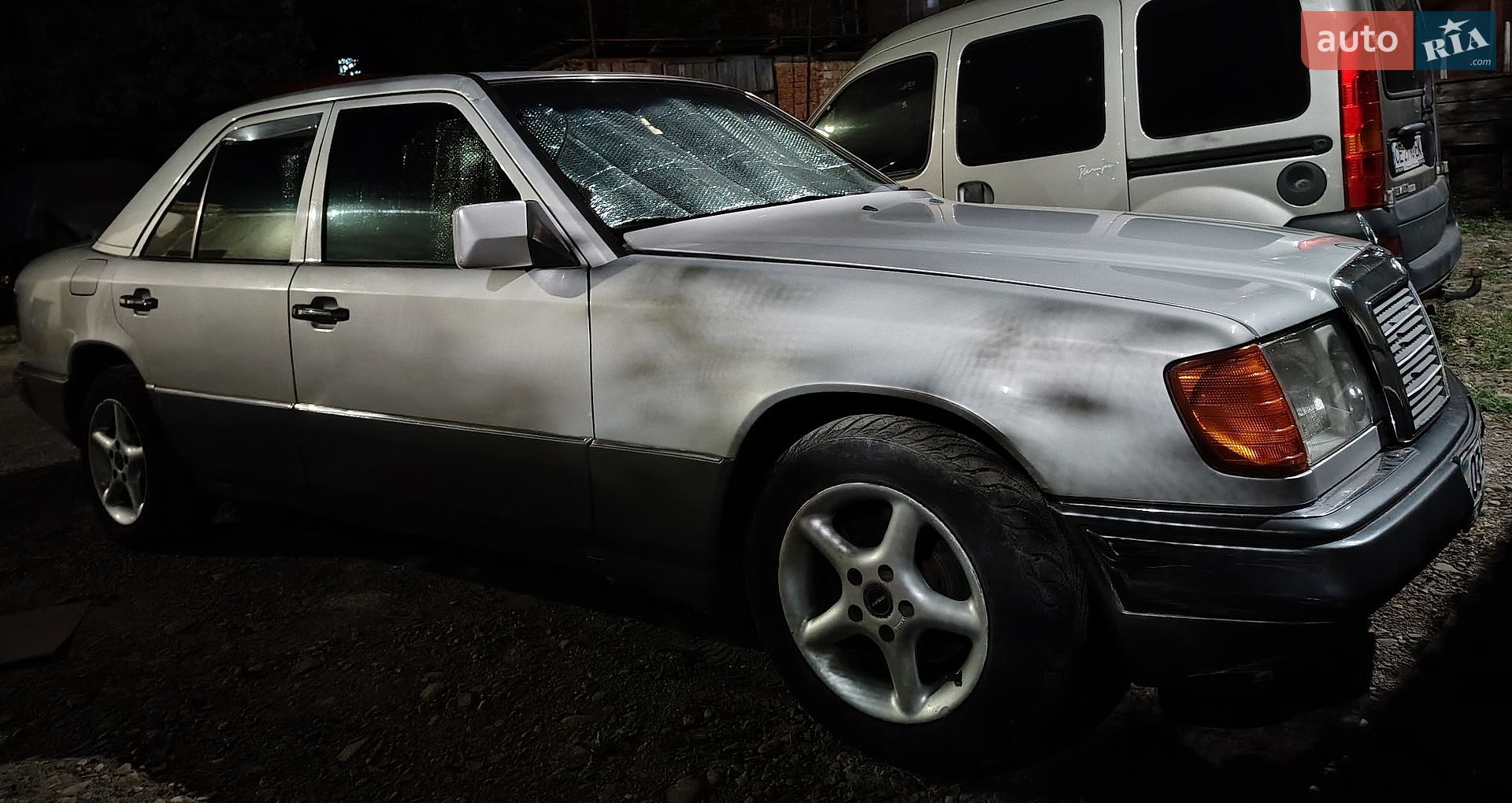 Mercedes-Benz E-Class 1992 VIN WDB1241251B700355 фото оголошення 37 з 45