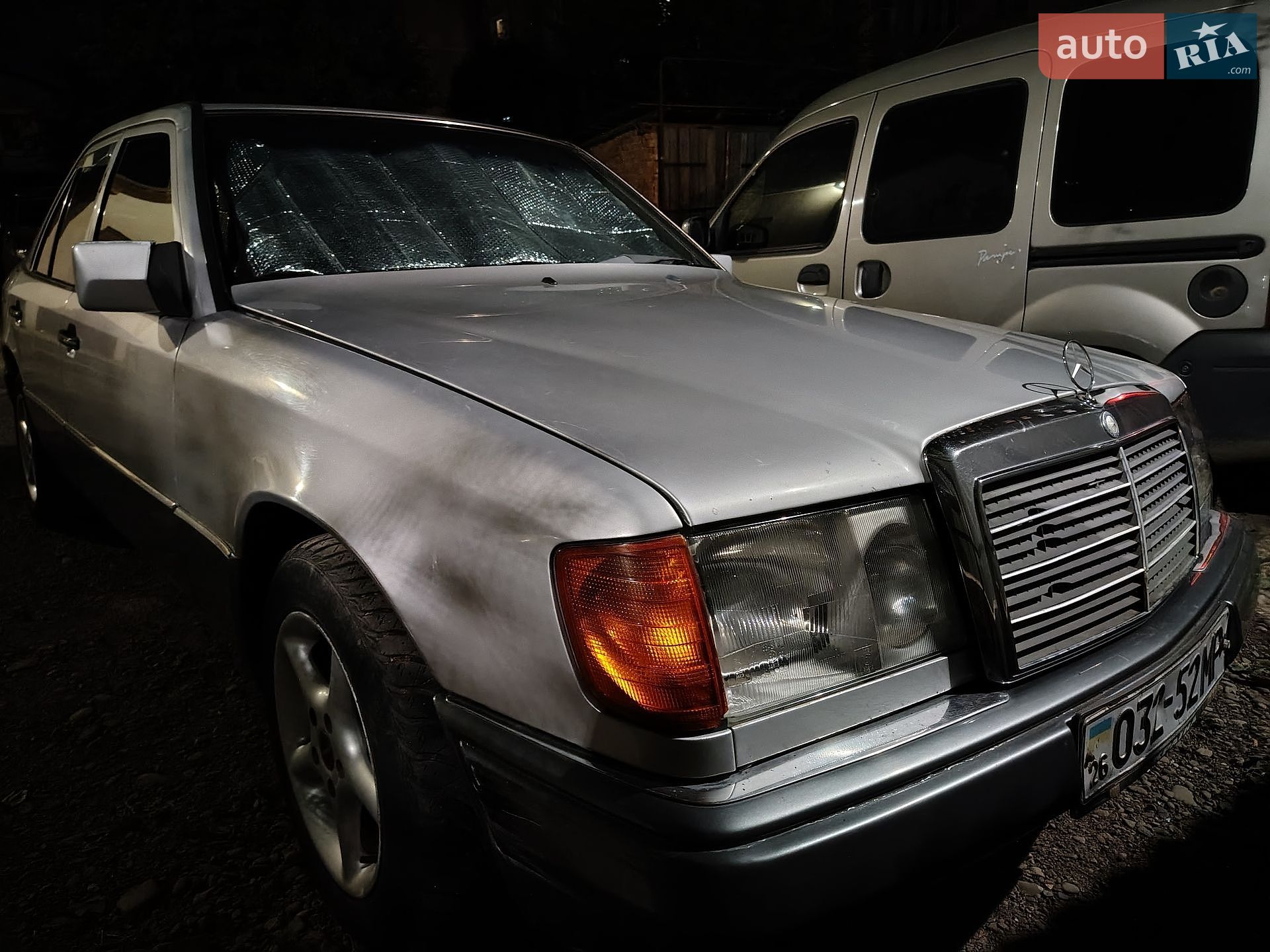 Mercedes-Benz E-Class 1992 VIN WDB1241251B700355 фото оголошення 38 з 45