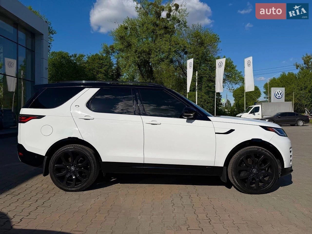 Land Rover Discovery 2021 VIN SALRT4EU9N2462126 фото оголошення 4 з 80