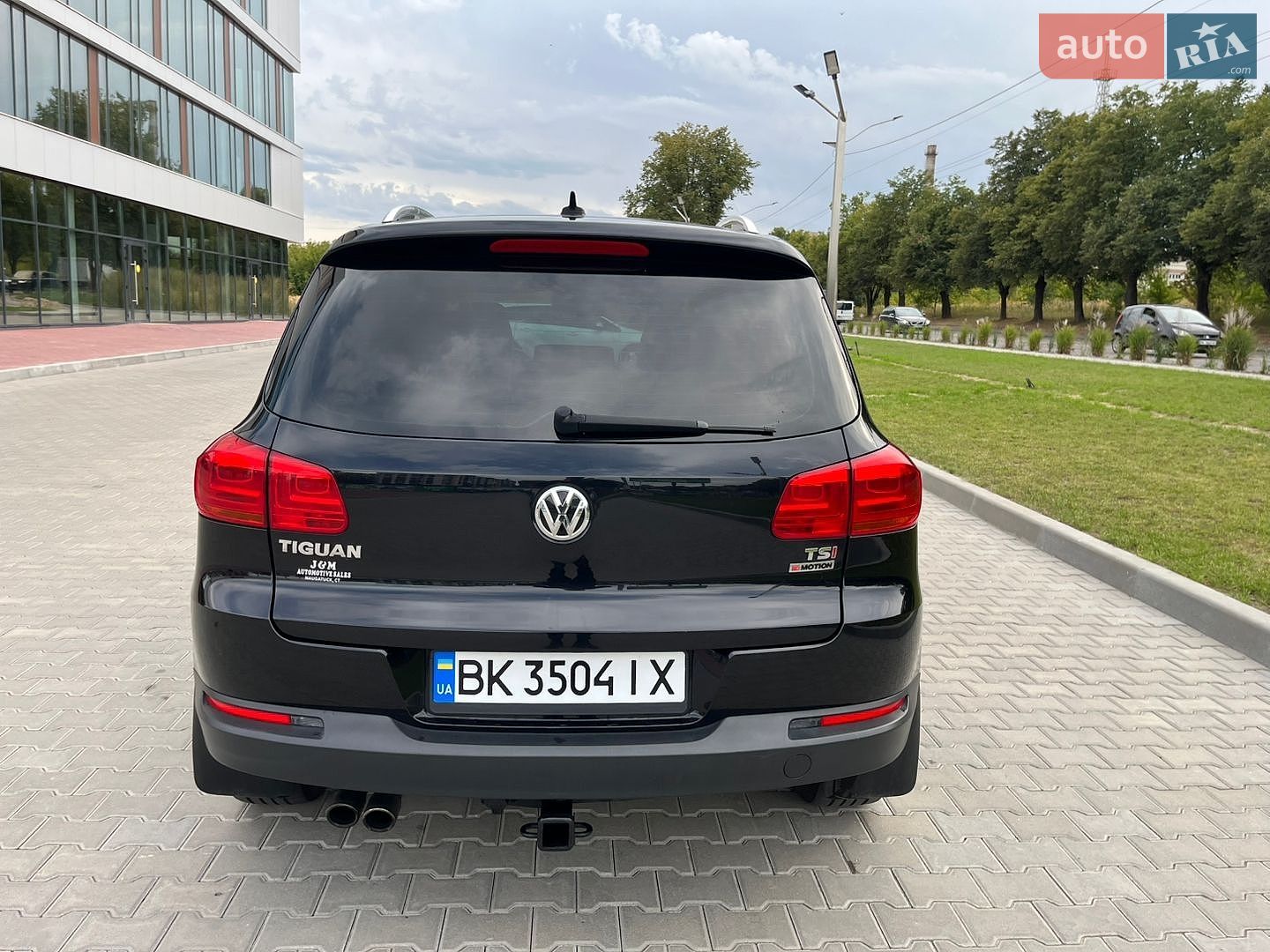 Volkswagen Tiguan 2017 VIN WVGSV7AX1HK032546 фото оголошення 19 з 43