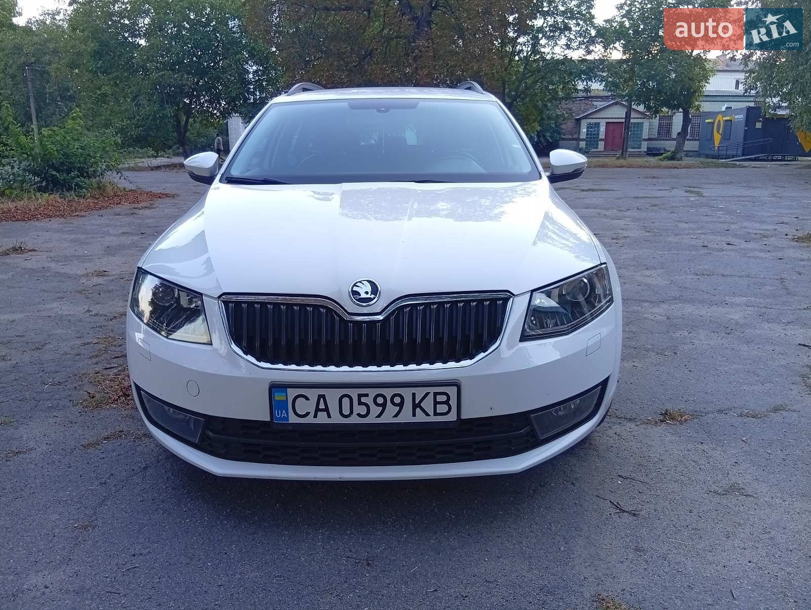 Skoda Octavia 2013 VIN TMBJG7NE3E0085775 фото оголошення 3 з 24