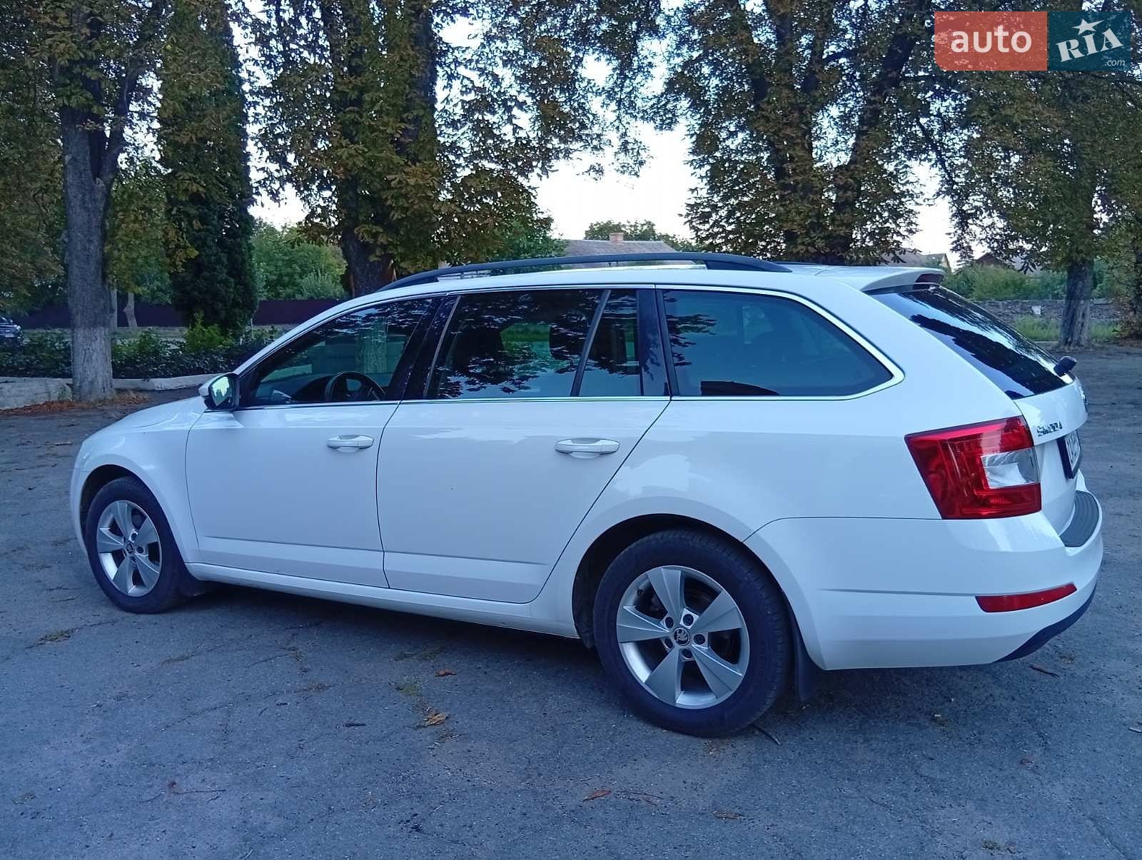 Skoda Octavia 2013 VIN TMBJG7NE3E0085775 фото оголошення 7 з 24