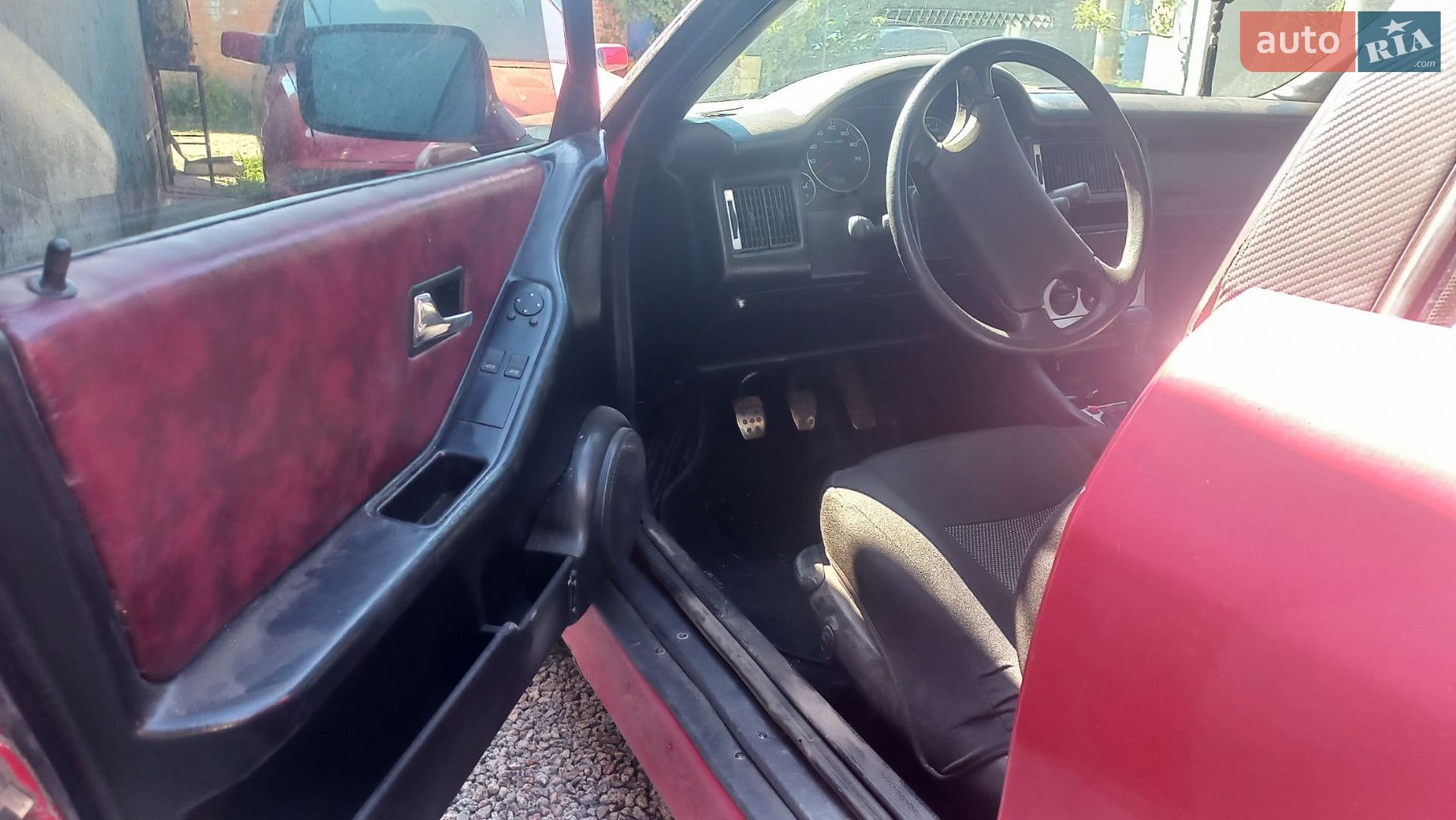 Audi 80 1991 VIN WAUZZZ8AZMA000515 фото оголошення 2 з 6