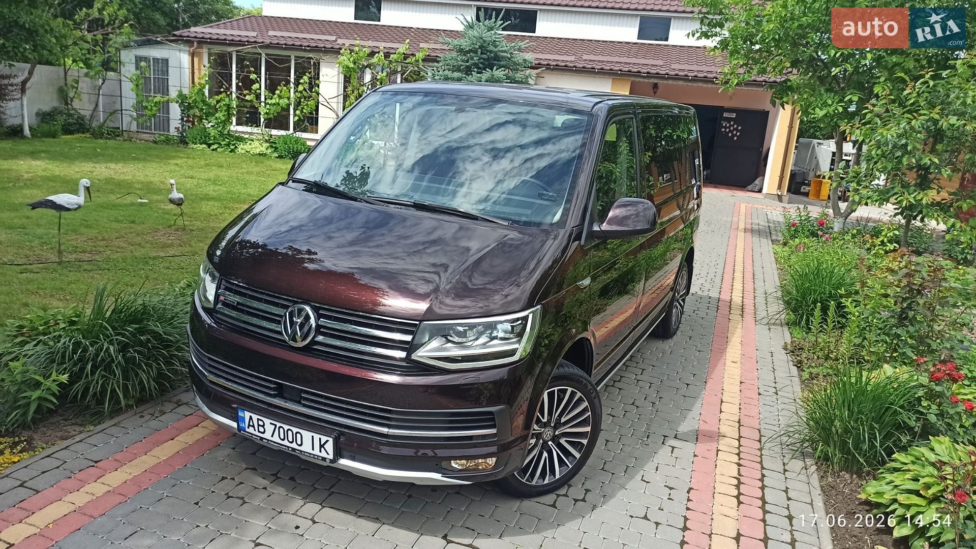 Volkswagen Multivan 2017 VIN WV2ZZZ7HZHH154503 фото оголошення 4 з 70