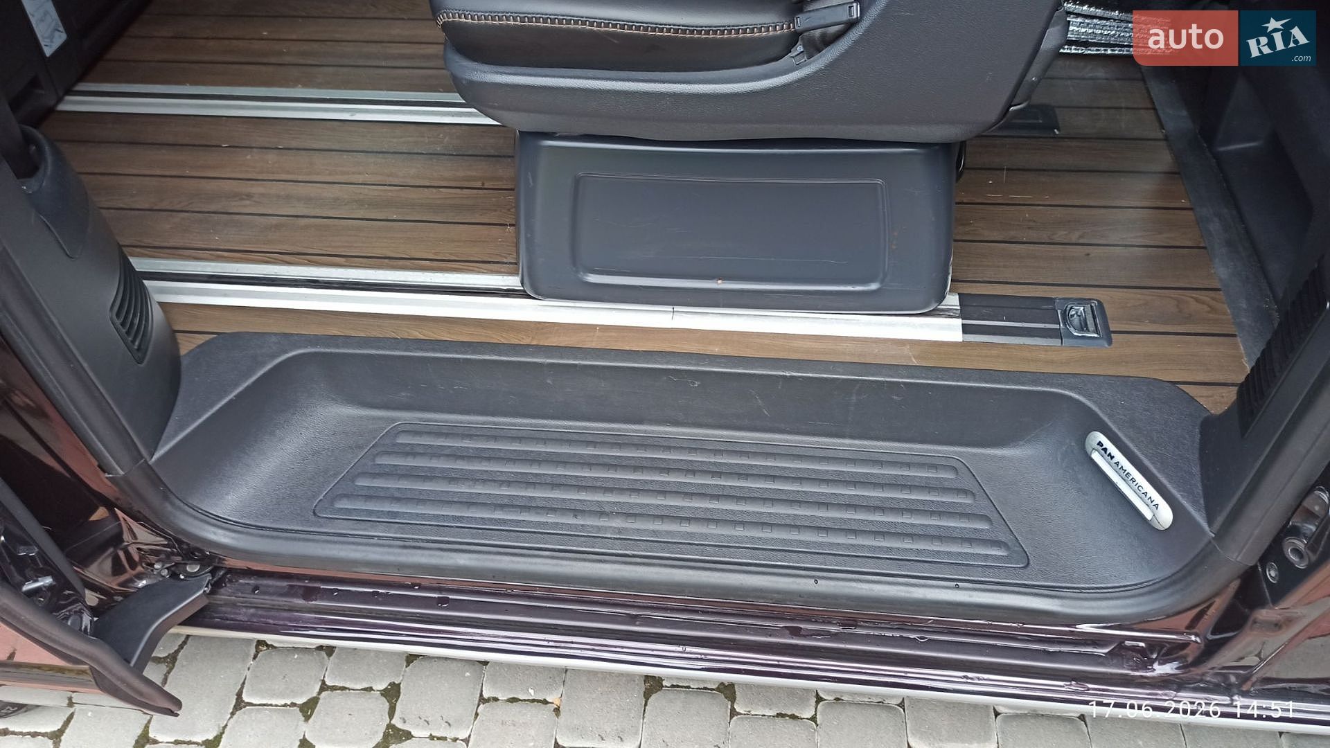 Volkswagen Multivan 2017 VIN WV2ZZZ7HZHH154503 фото оголошення 23 з 70
