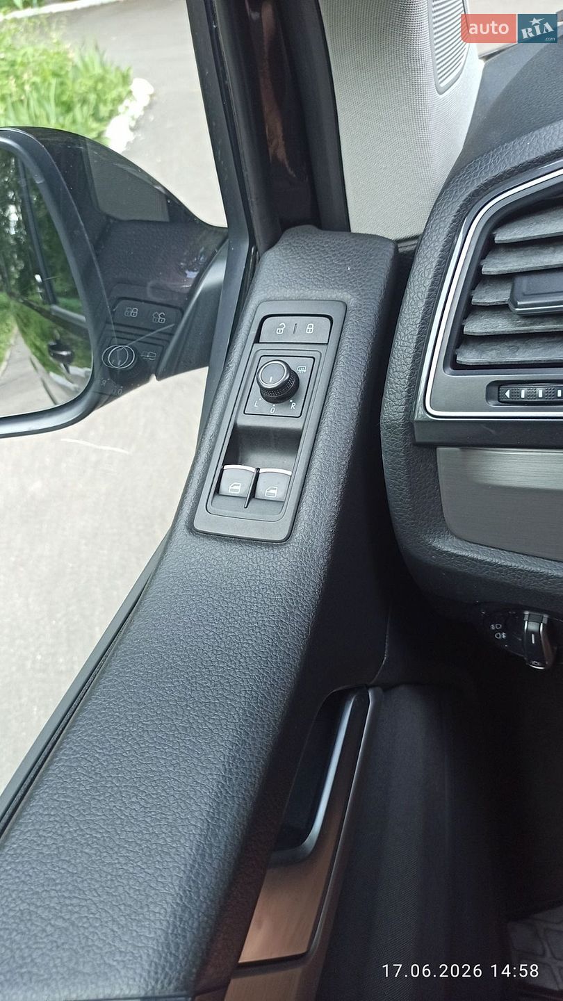 Volkswagen Multivan 2017 VIN WV2ZZZ7HZHH154503 фото оголошення 62 з 70