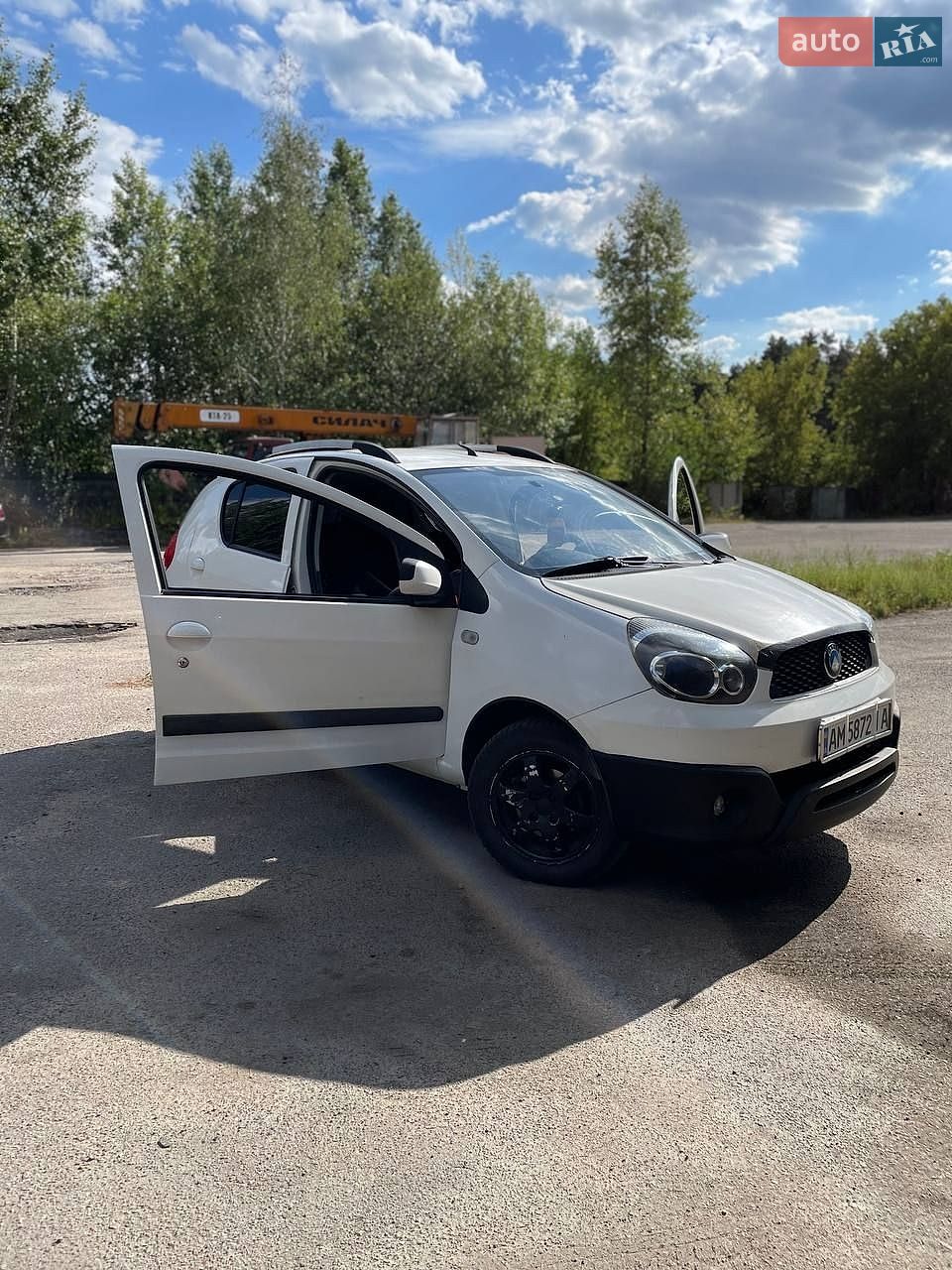 Geely Gkh2 2014 VIN Y7WCLM130E0032720 фото оголошення 2 з 19