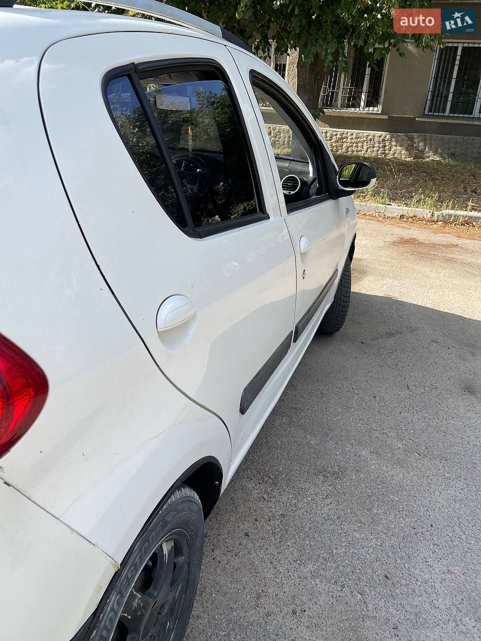 Geely Gkh2 2014 VIN Y7WCLM130E0032720 фото оголошення 4 з 19