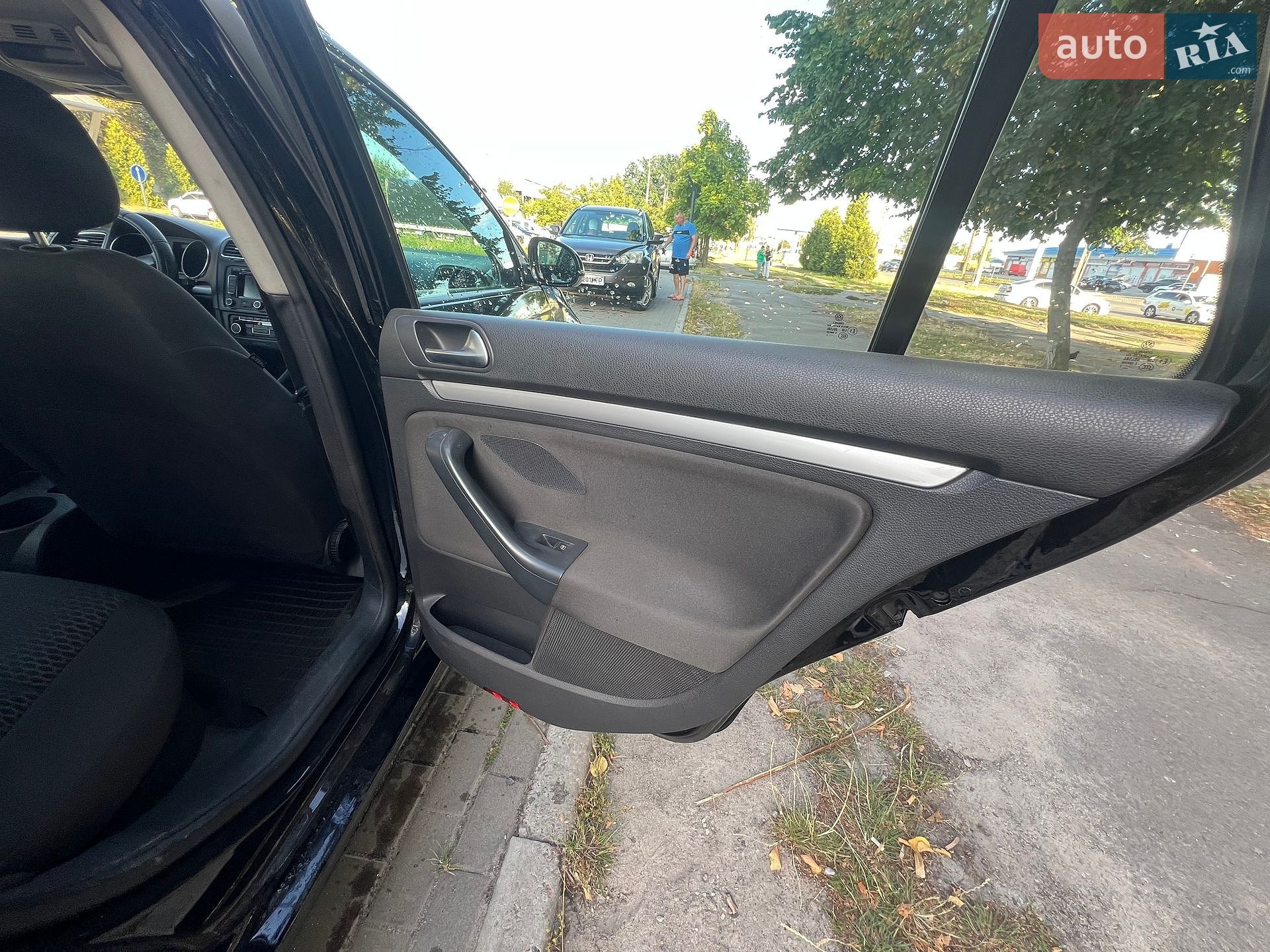 Volkswagen Golf 2012 VIN WVWZZZ1KZCM687505 фото оголошення 25 з 29