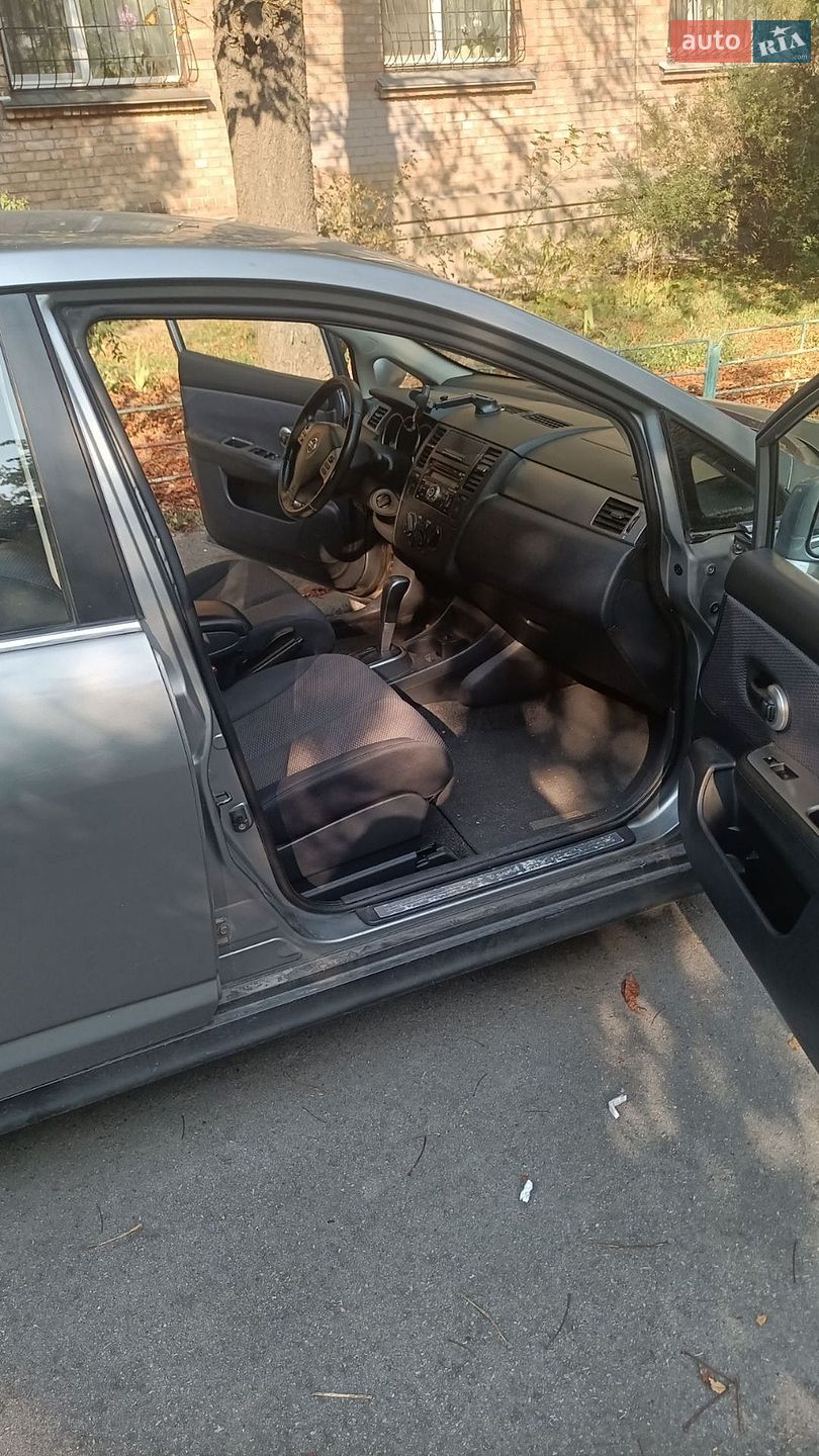 Nissan Versa 2007 VIN 3N1BC11E57L415203 фото оголошення 5 з 23