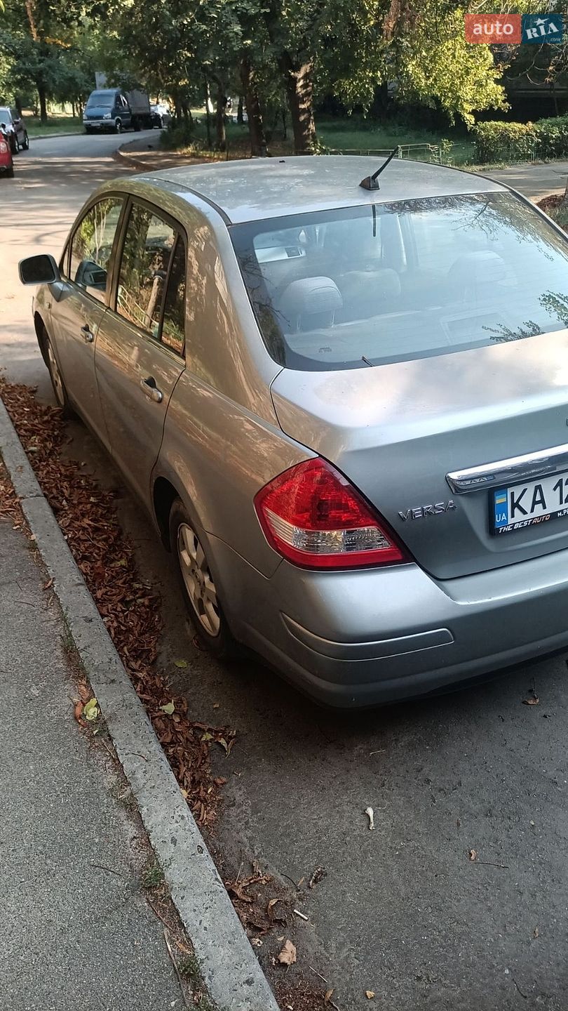 Nissan Versa 2007 VIN 3N1BC11E57L415203 фото оголошення 10 з 23