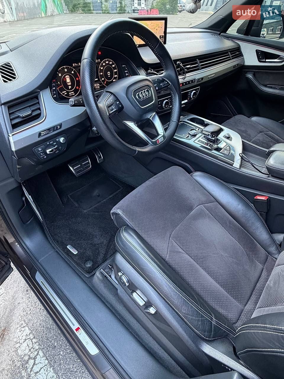 Audi Q7 2016 VIN WAUZZZ4M0HD004730 фото оголошення 22 з 36