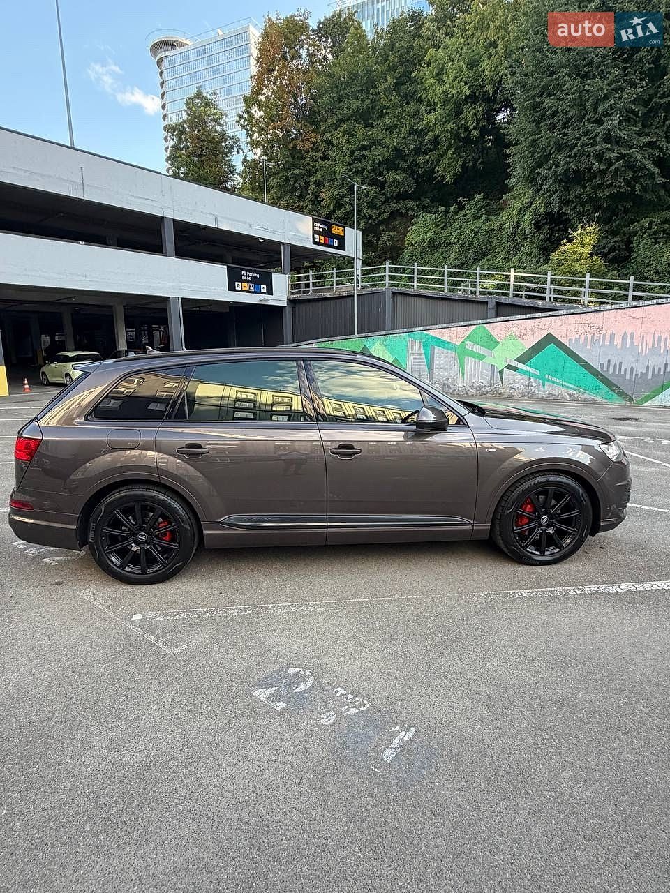 Audi Q7 2016 VIN WAUZZZ4M0HD004730 фото оголошення 27 з 36