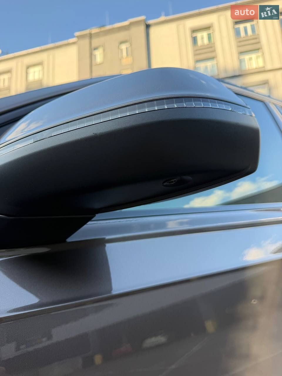 Audi Q7 2016 VIN WAUZZZ4M0HD004730 фото оголошення 35 з 36