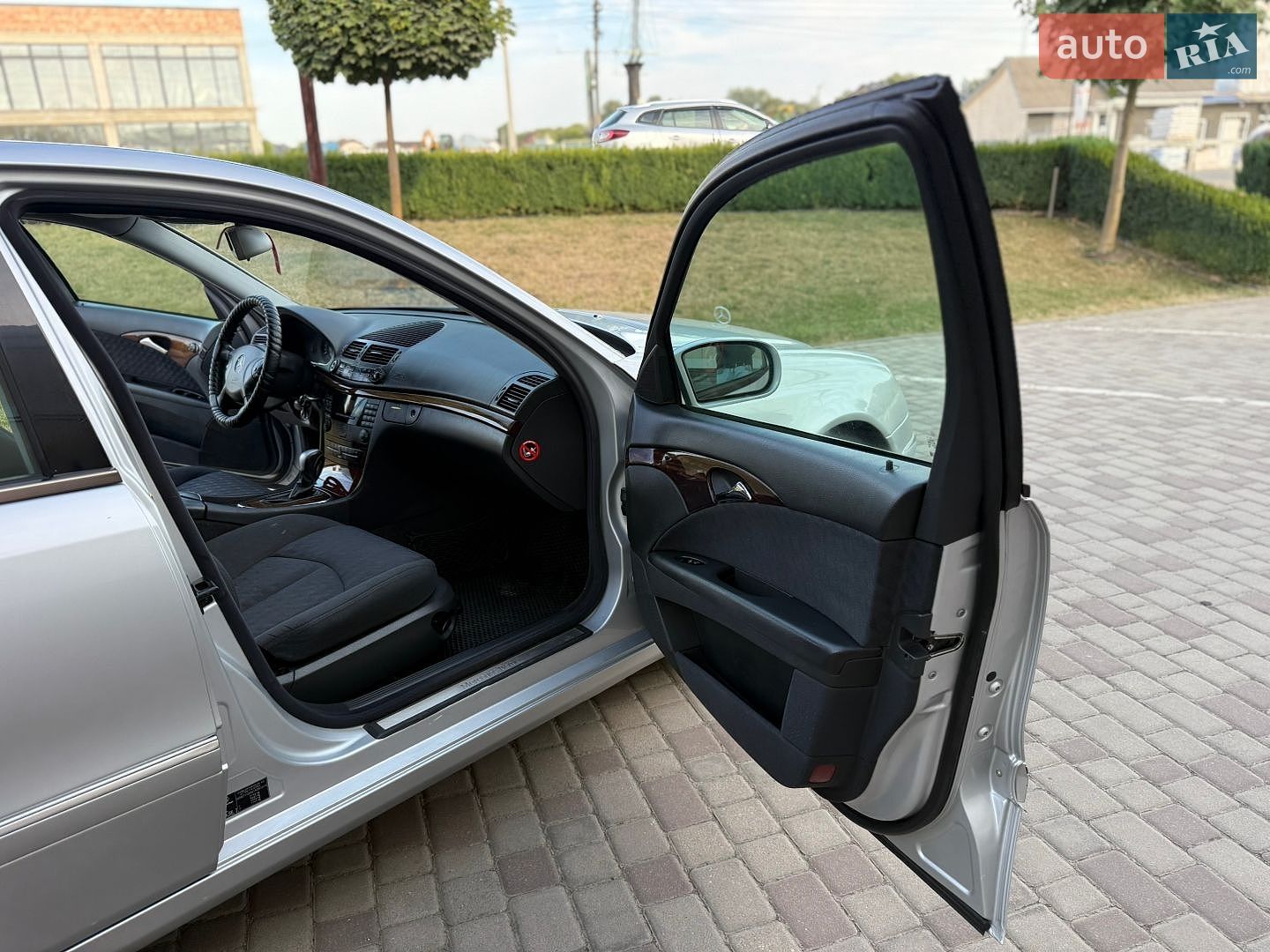 Mercedes-Benz E-Class 2002 VIN WDB2110061A081614 фото оголошення 11 з 43