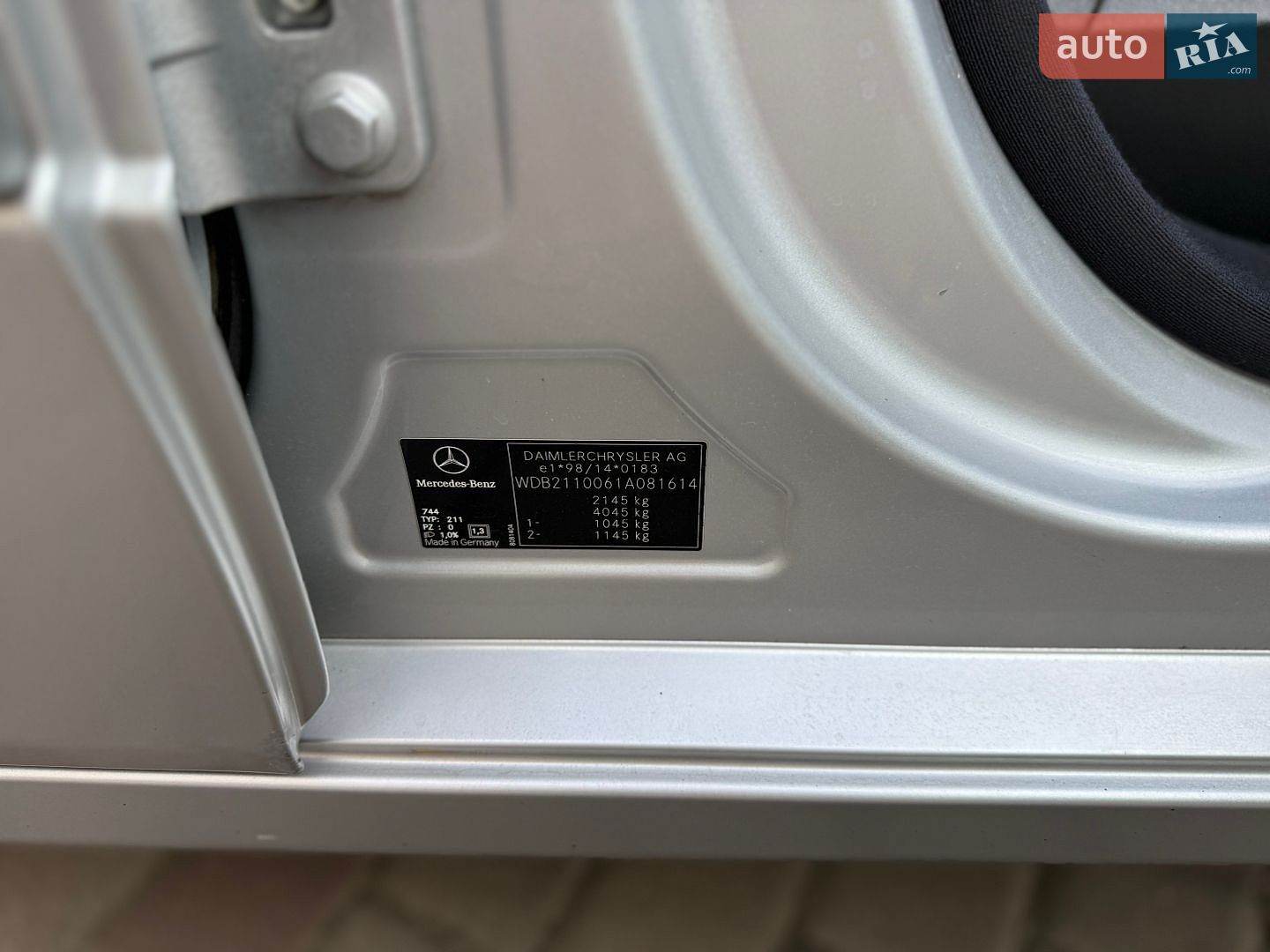 Mercedes-Benz E-Class 2002 VIN WDB2110061A081614 фото оголошення 24 з 43